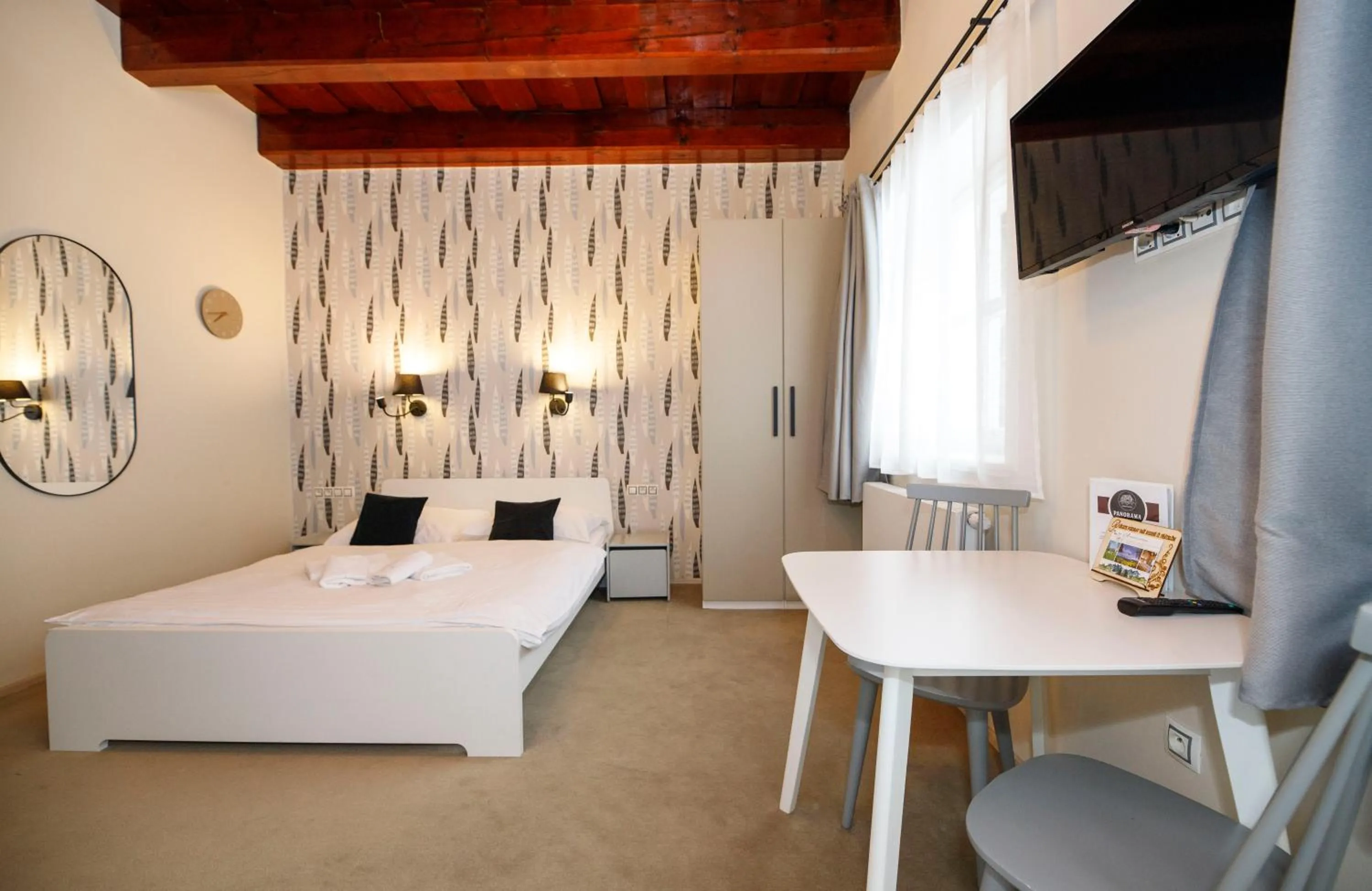 TV and multimedia, Bed in Aparthotel Panorama