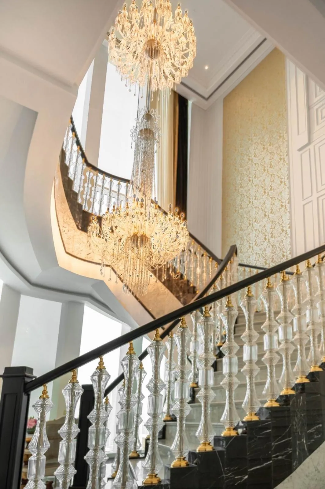 Inner courtyard view in The Bentley Luxury Hotel & Suites