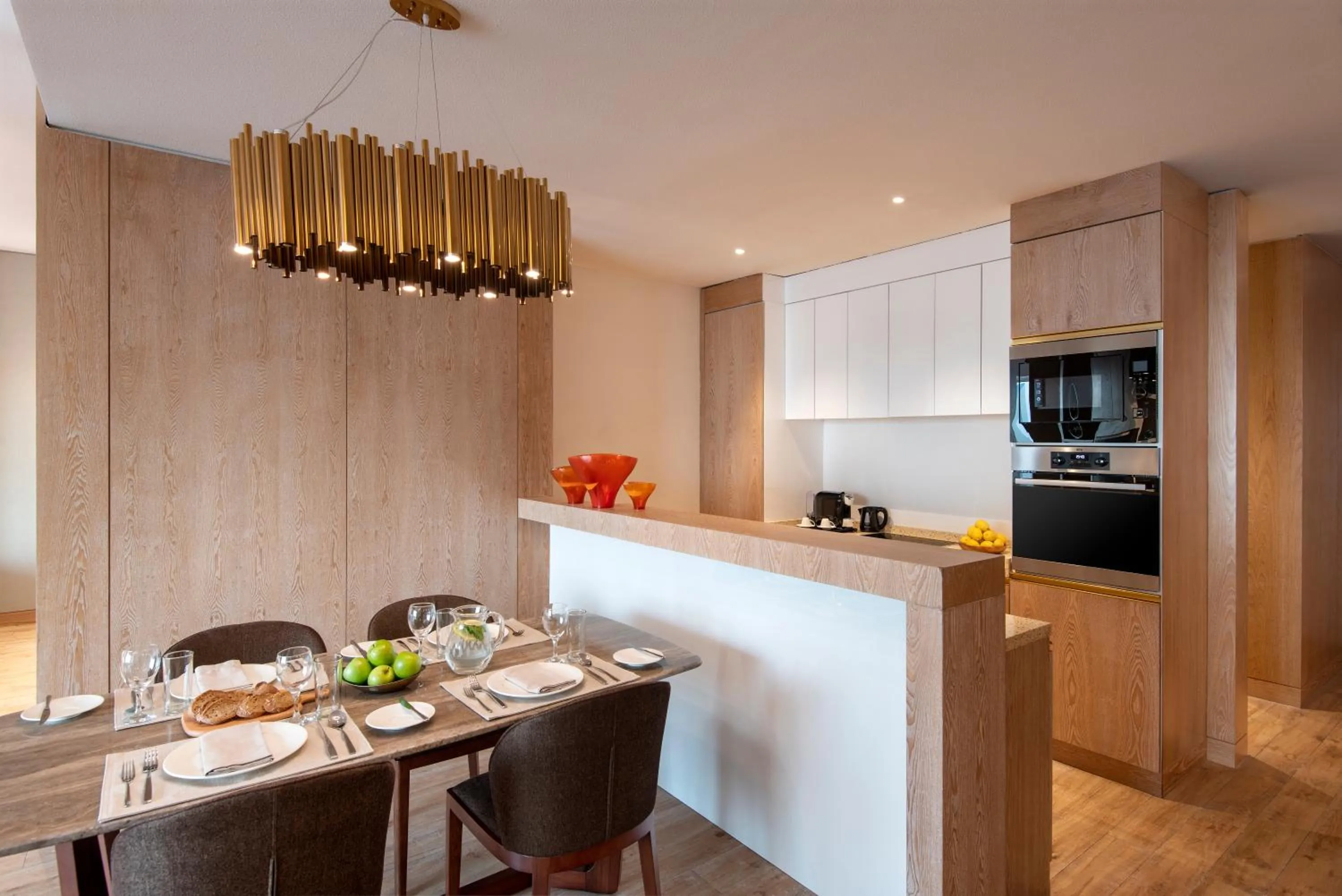 Kitchen or kitchenette in The Bentley Luxury Hotel & Suites
