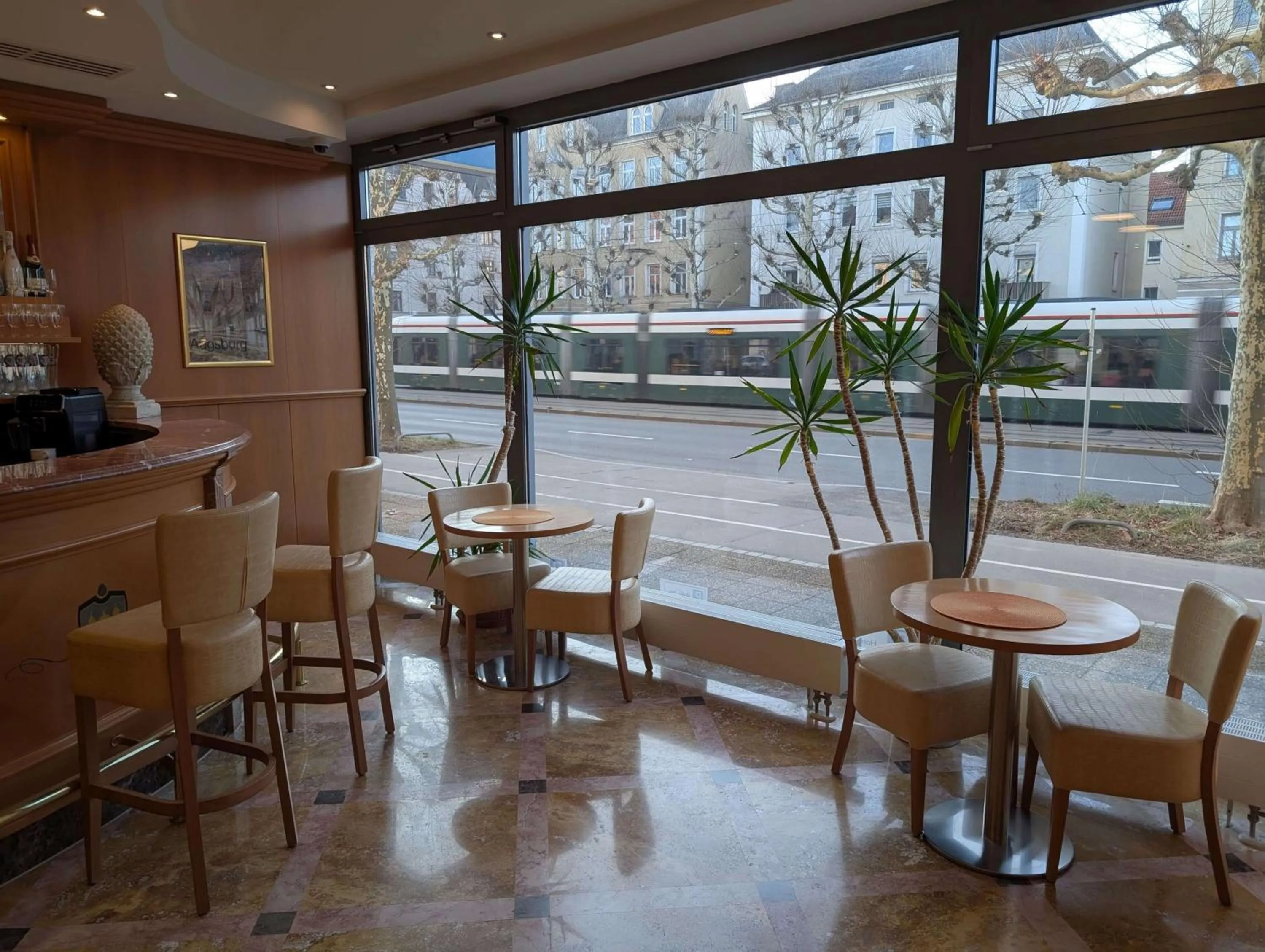 Lounge or bar in Stadthotel Augsburg