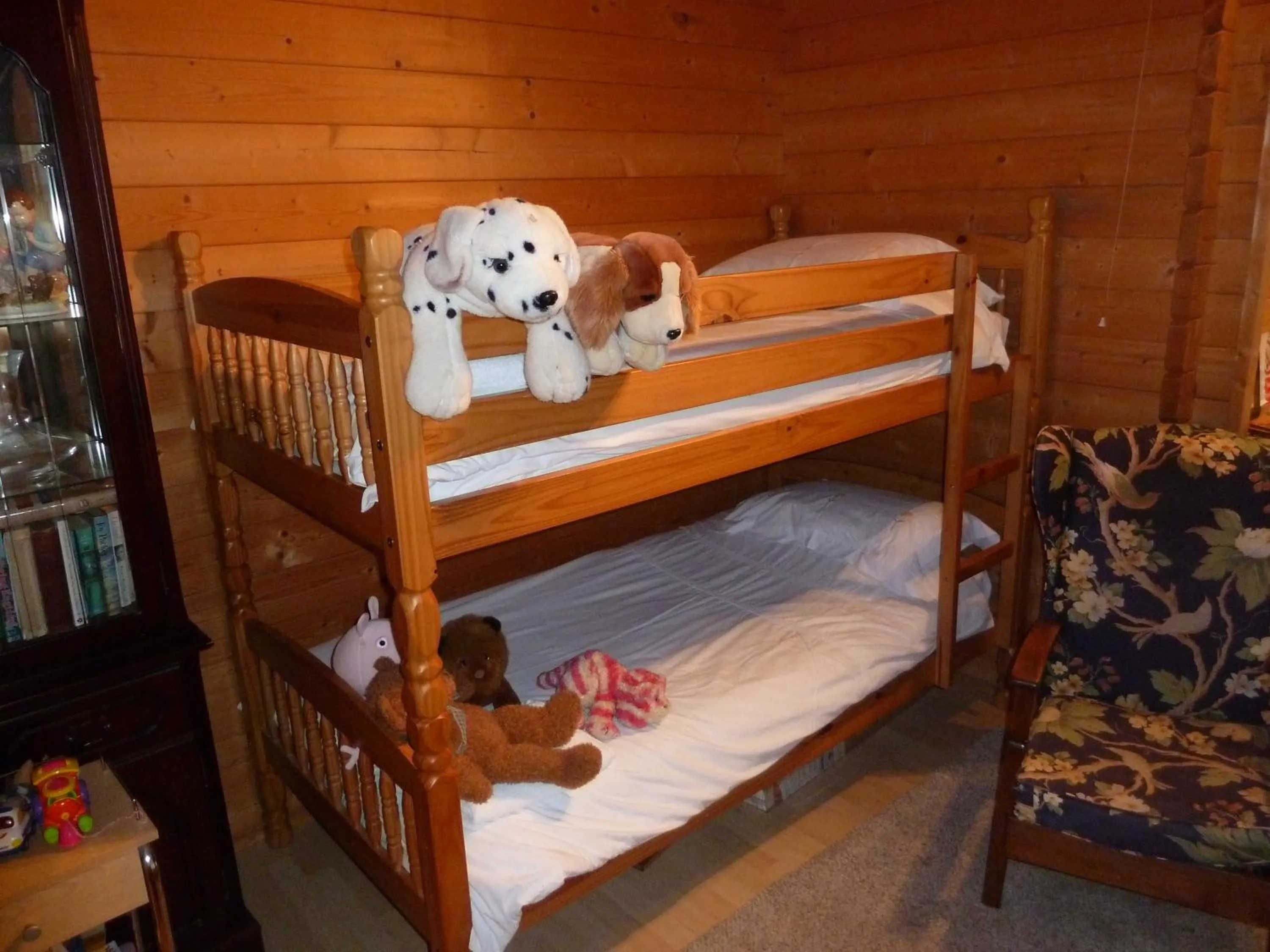 Living room, Bed in Hillside Self Catering