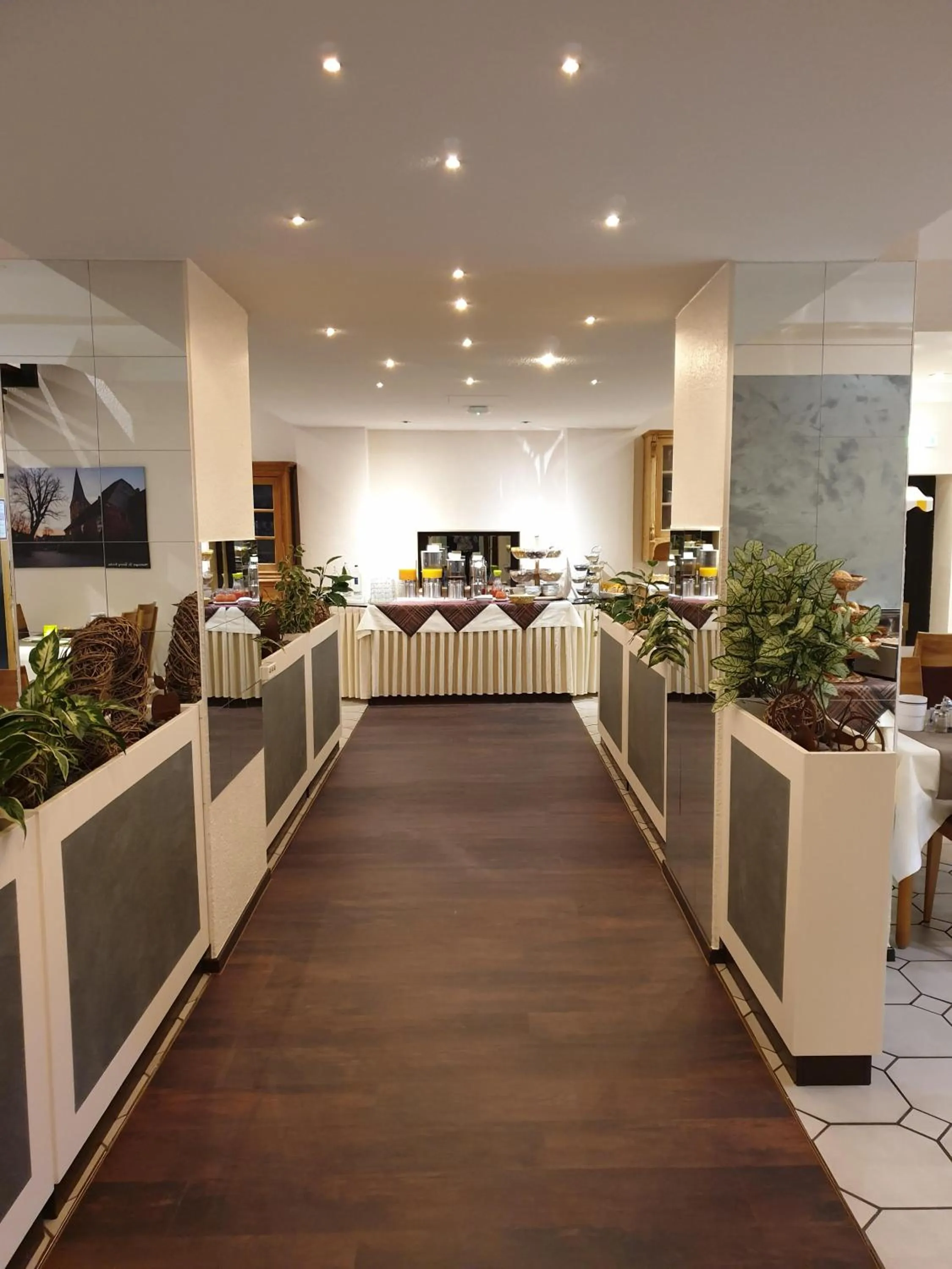 Breakfast in Avantgarde Hotel