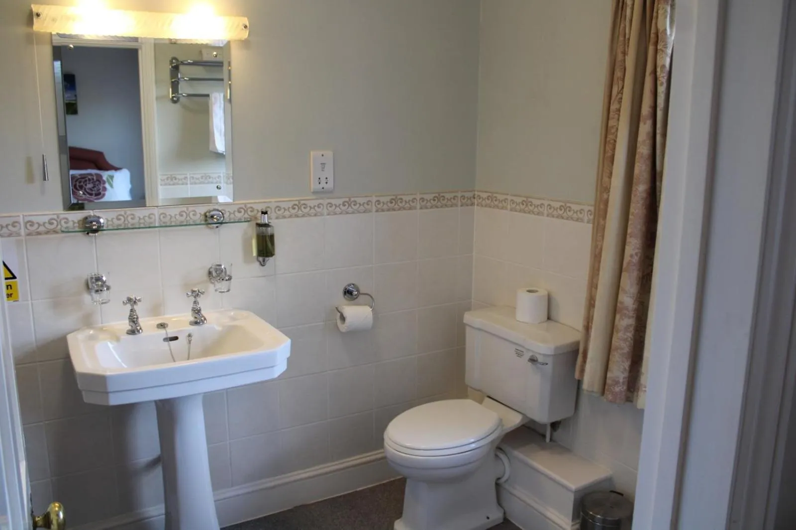 Bathroom in The Trooper Inn