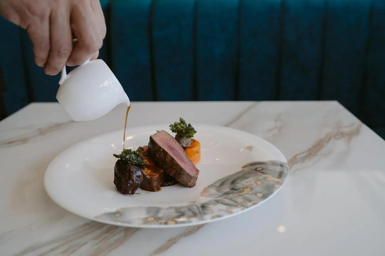 Restaurant/places to eat in The Carlin Boutique Hotel