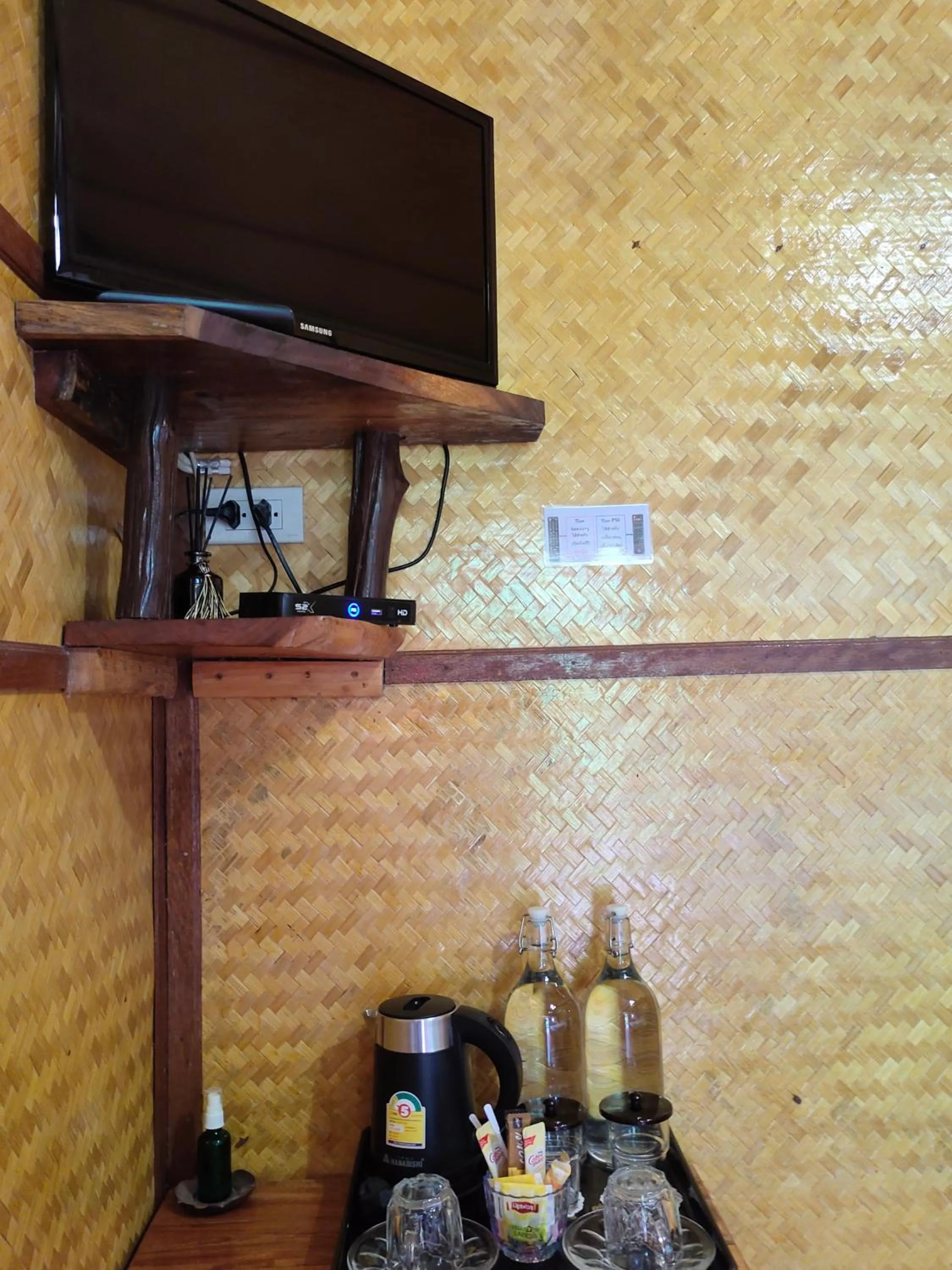 Photo of the whole room in Bansuanphutarn