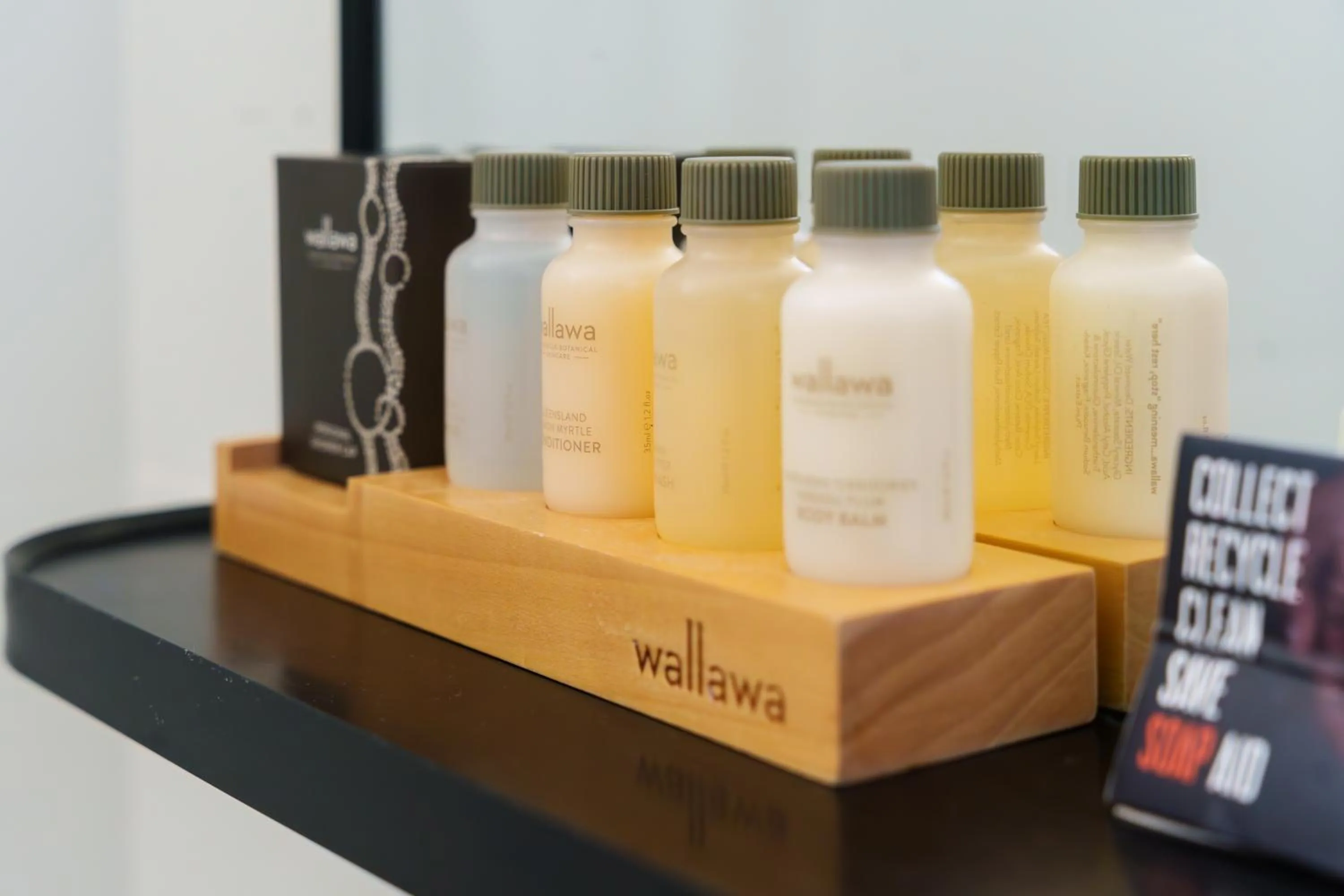 Spa and wellness centre/facilities in Roydons Motor Inn