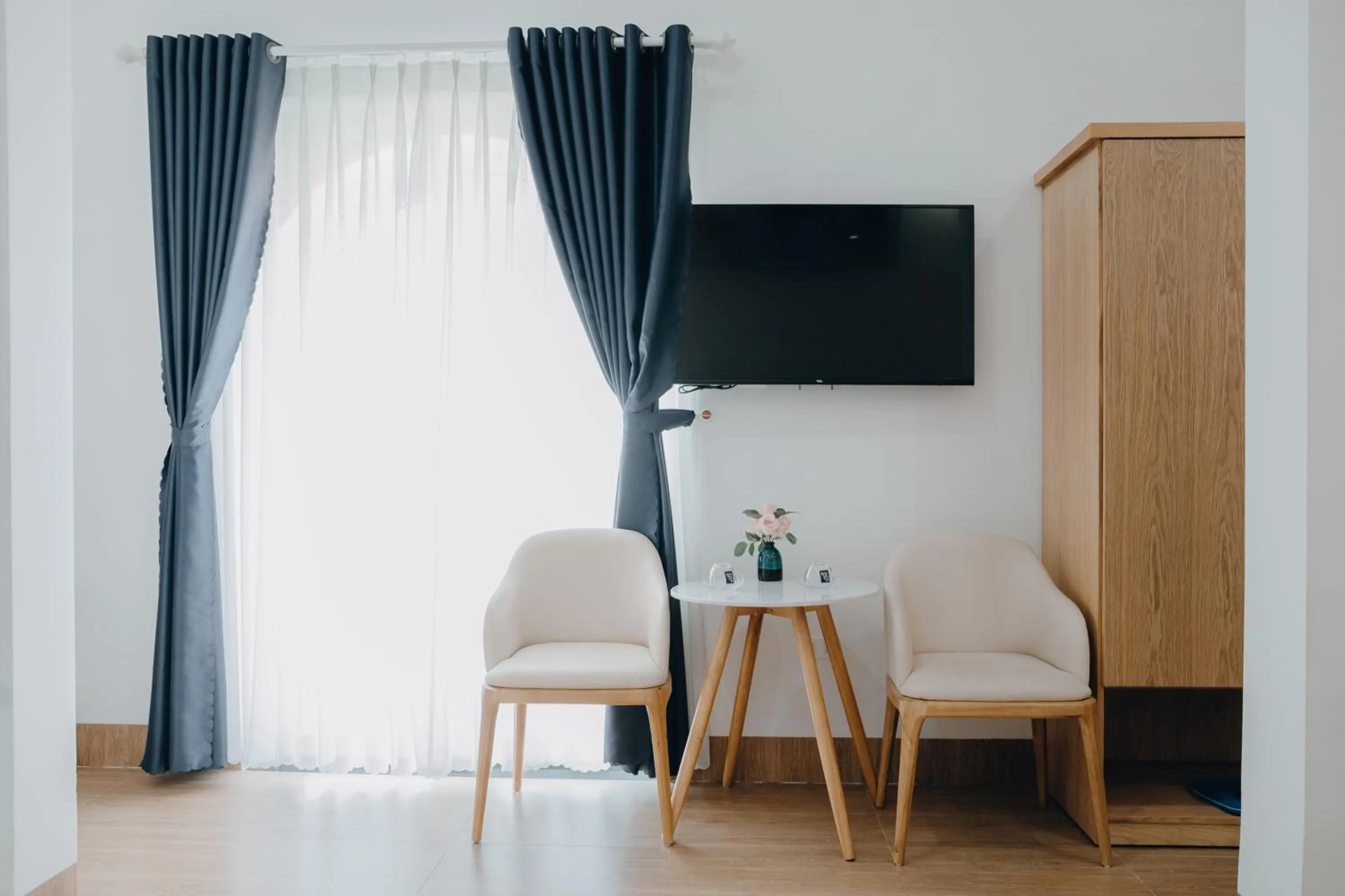 Seating area in Paris Hotel Bình Thuận
