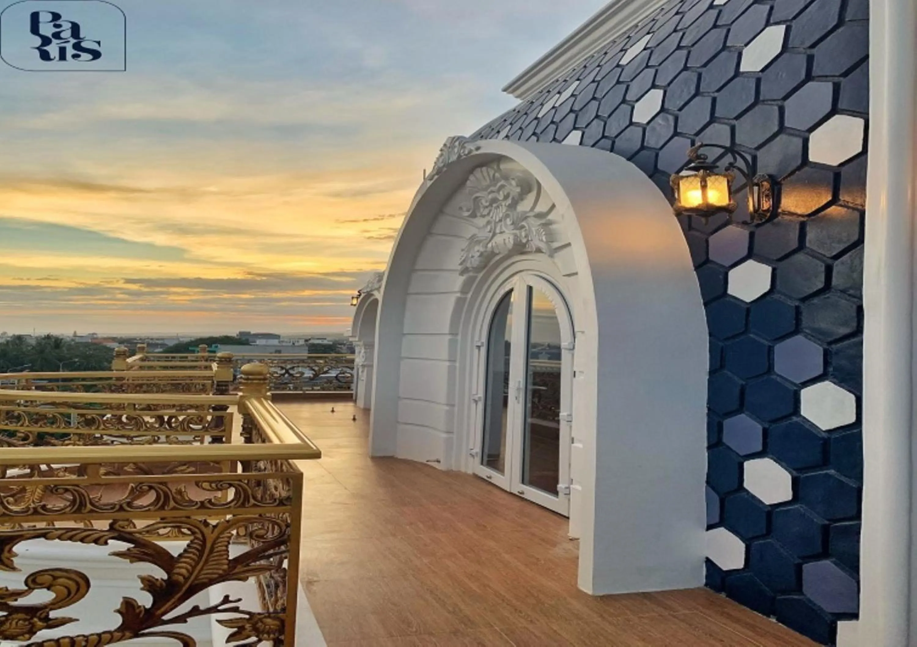 Balcony/Terrace in Paris Hotel Bình Thuận