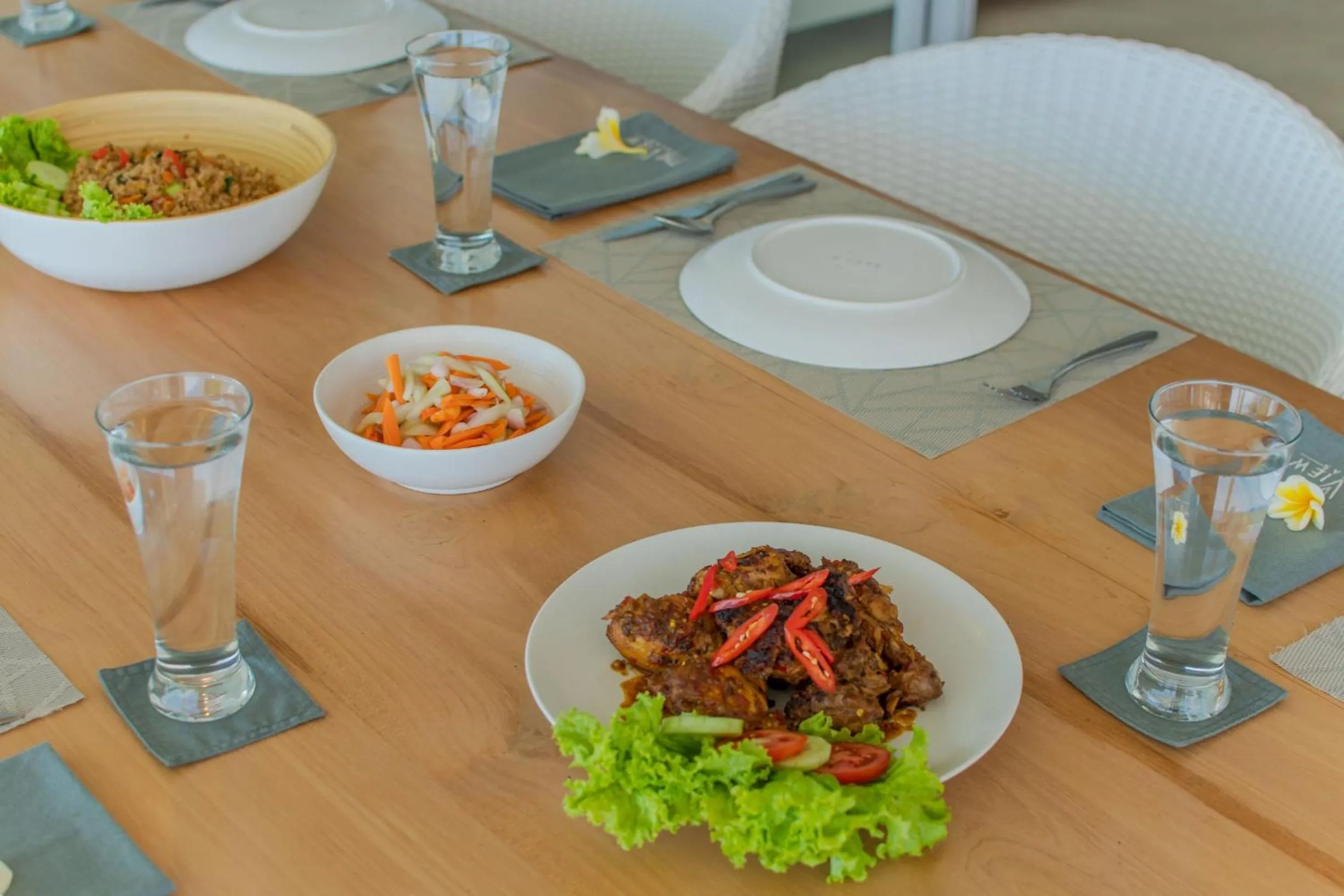 Food and drinks in Deep Blue Villa Bali