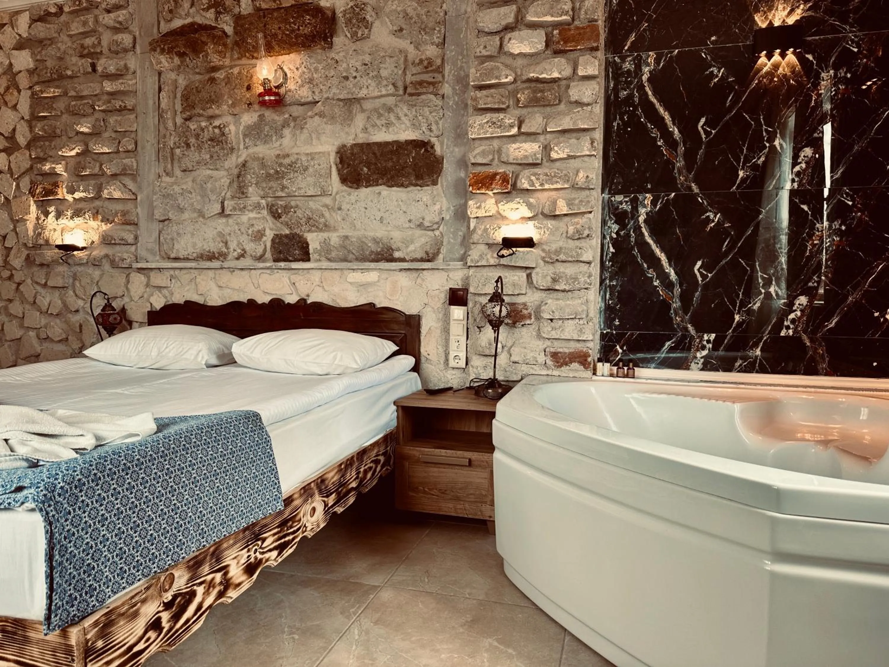 Hot Tub in Aysultan Stone House