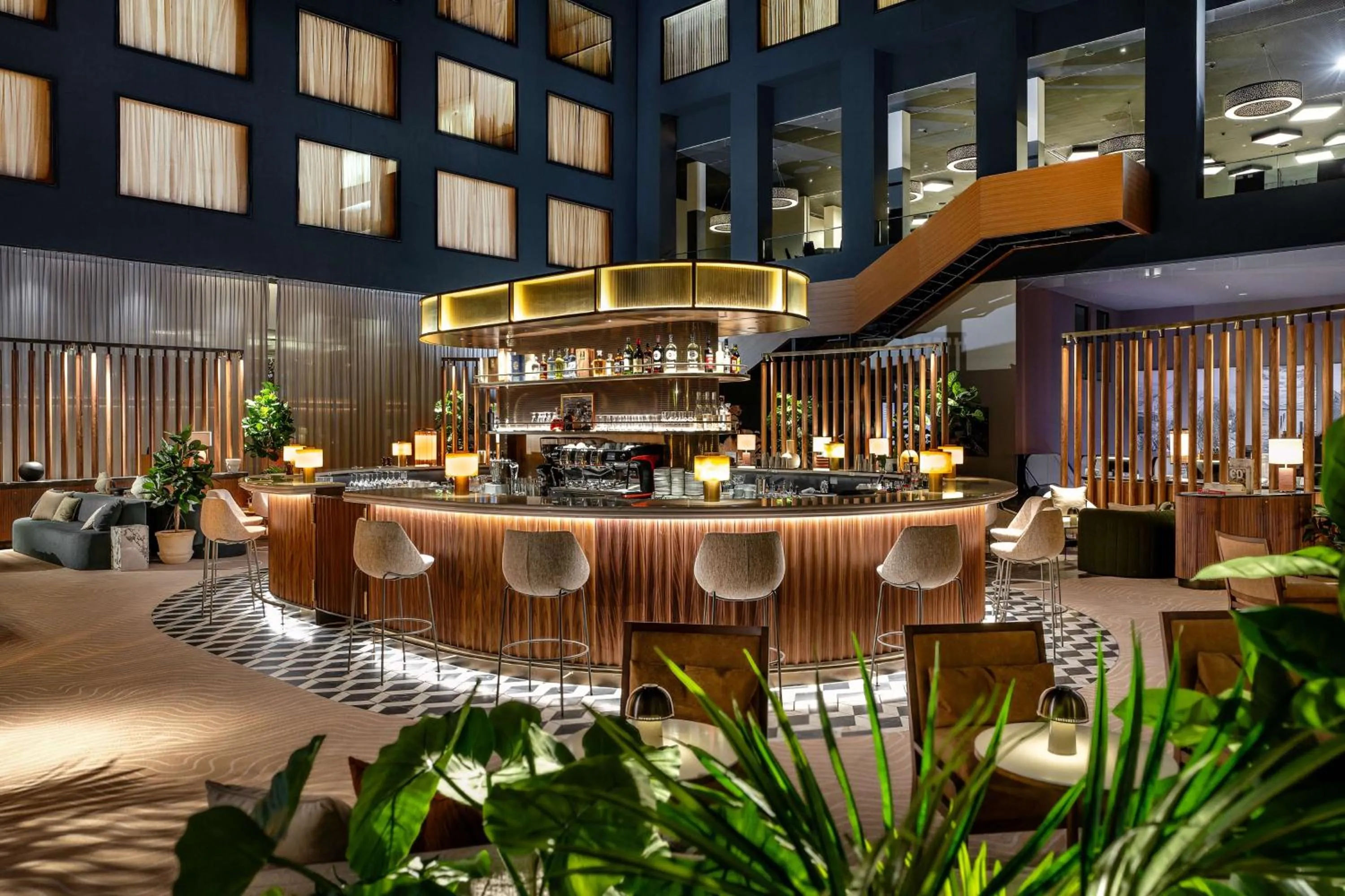Lounge or bar in Radisson Blu Hotel Zurich Airport