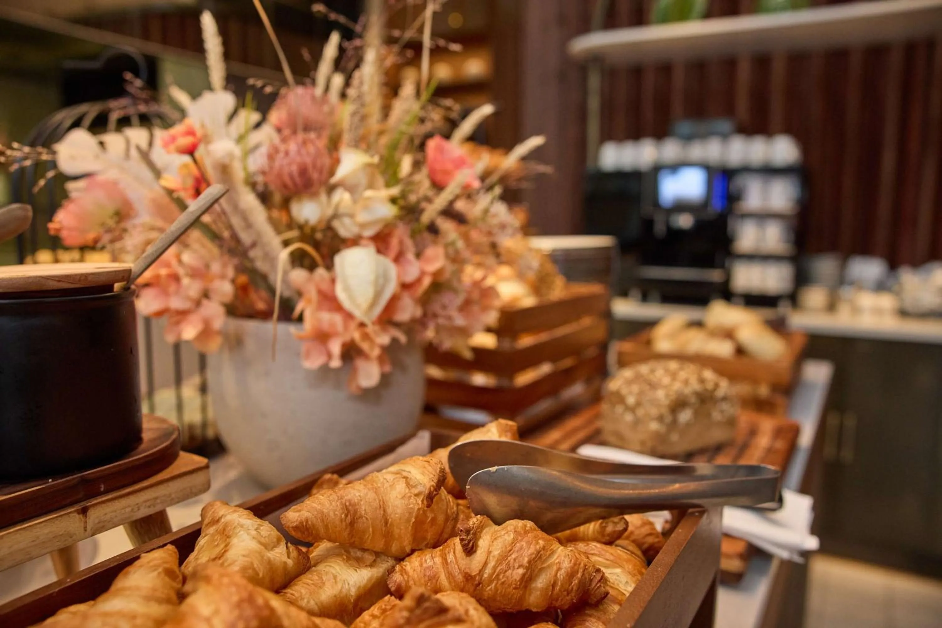 Breakfast in Radisson Blu Hotel Zurich Airport