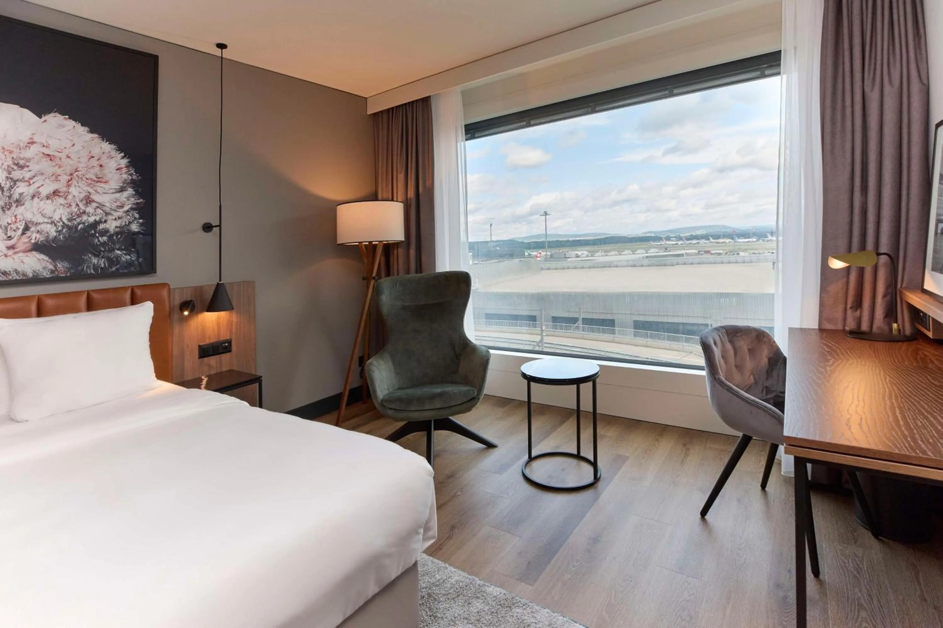 Bedroom, Bed in Radisson Blu Hotel Zurich Airport