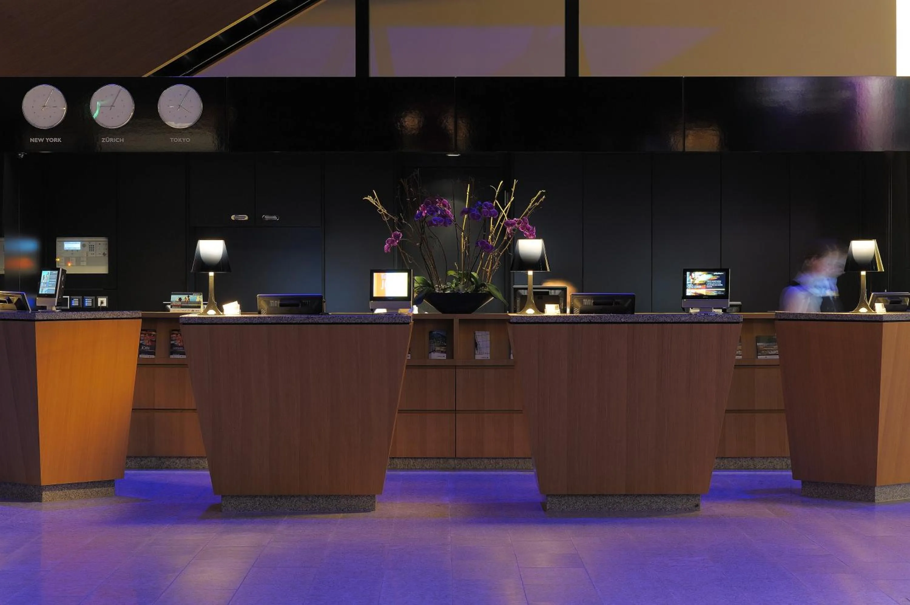 Lobby or reception in Radisson Blu Hotel Zurich Airport
