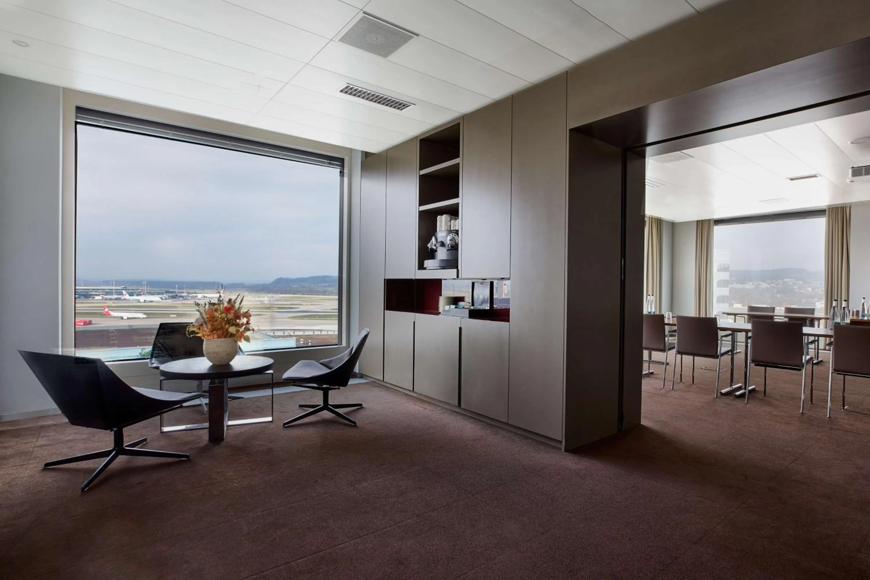 Meeting/conference room in Radisson Blu Hotel Zurich Airport