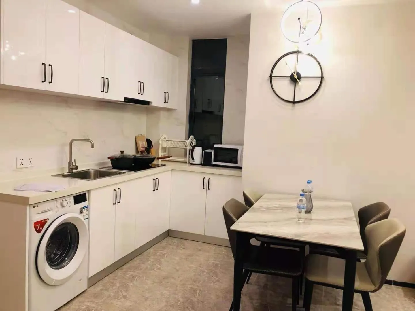 Kitchen or kitchenette in Rose Garden Private Apartment By LINK