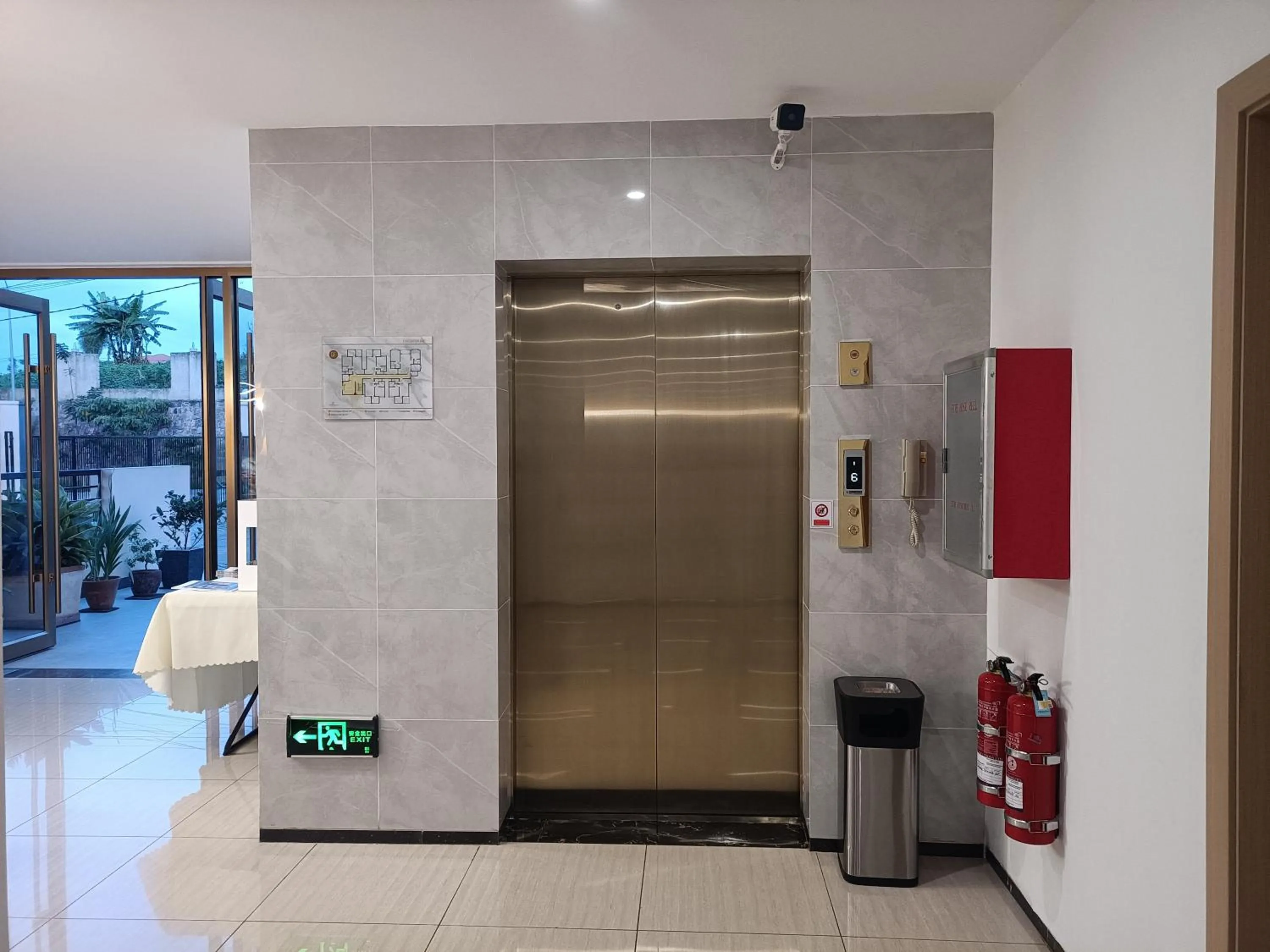 elevator in Rose Garden Private Apartment By LINK