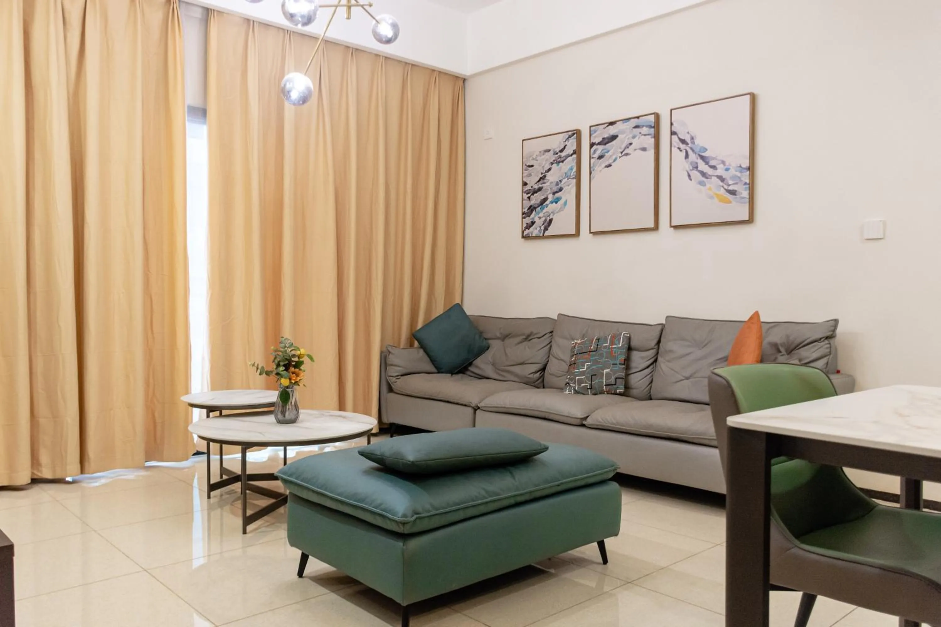 Living room in Rose Garden Private Apartment By LINK