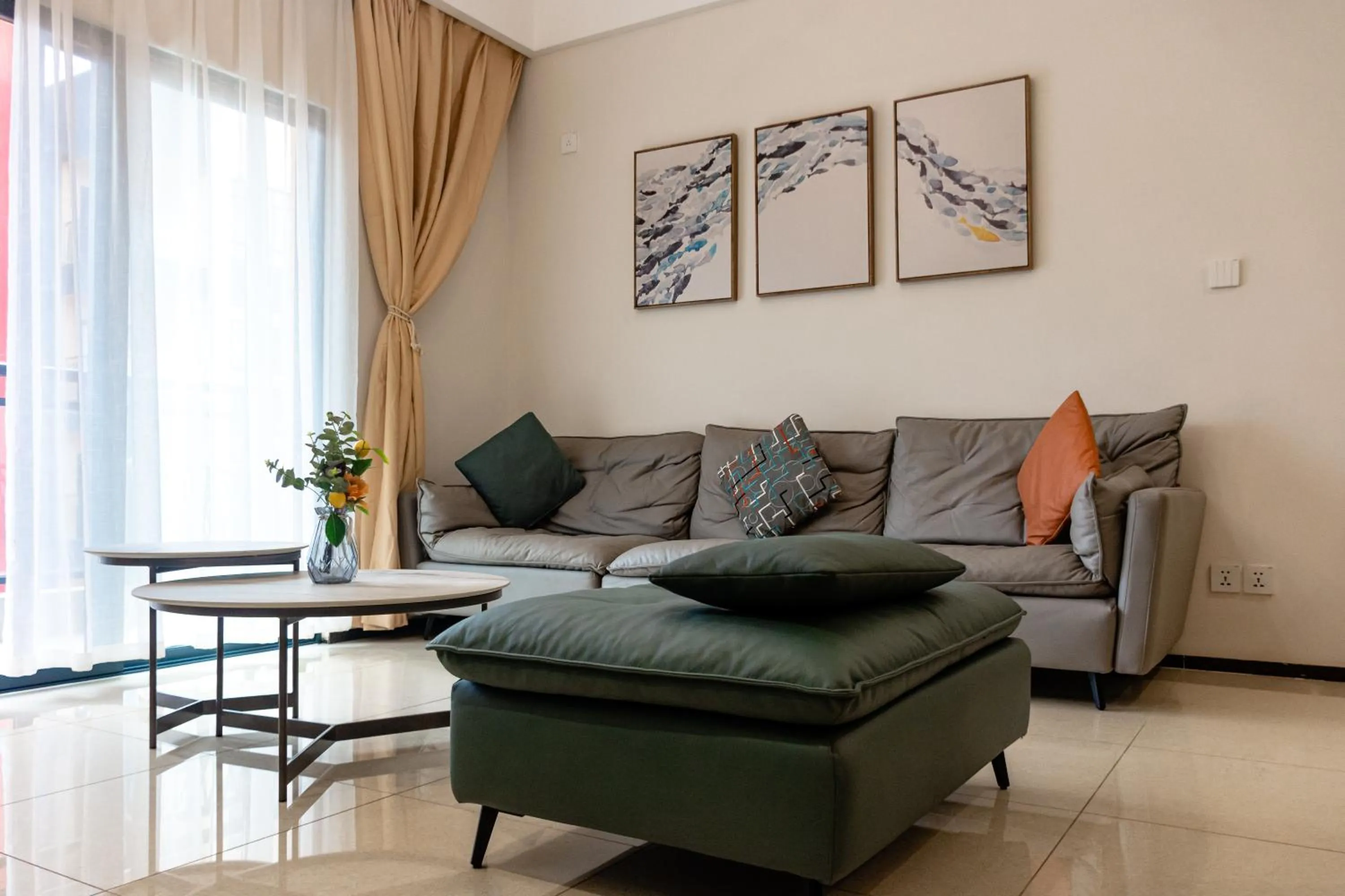 Living room in Rose Garden Private Apartment By LINK