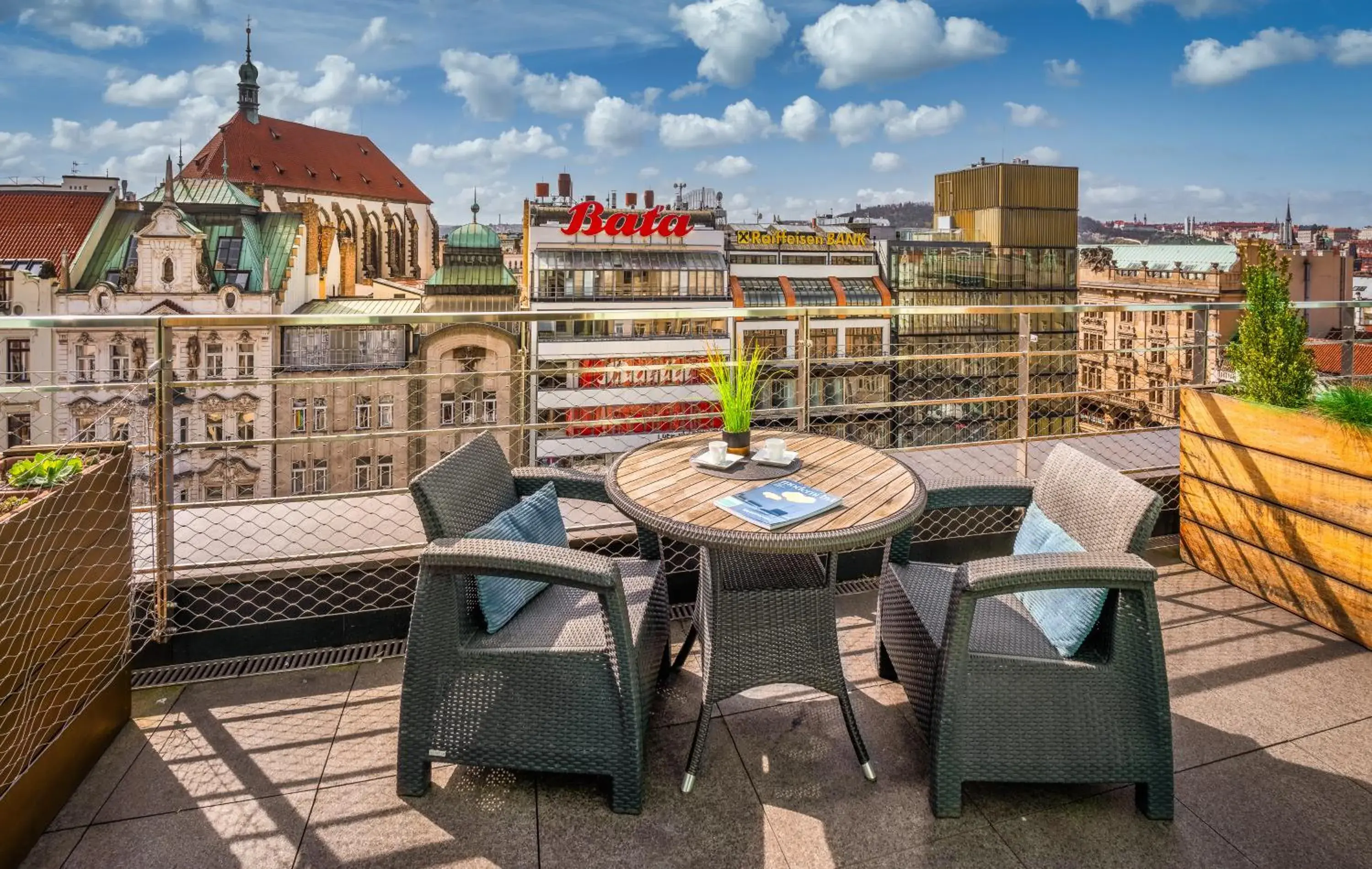 Studio with Terrace in VN3 Terraces Suites by Adrez Studio with Terrace in VN3 Terraces Suites by Adrez