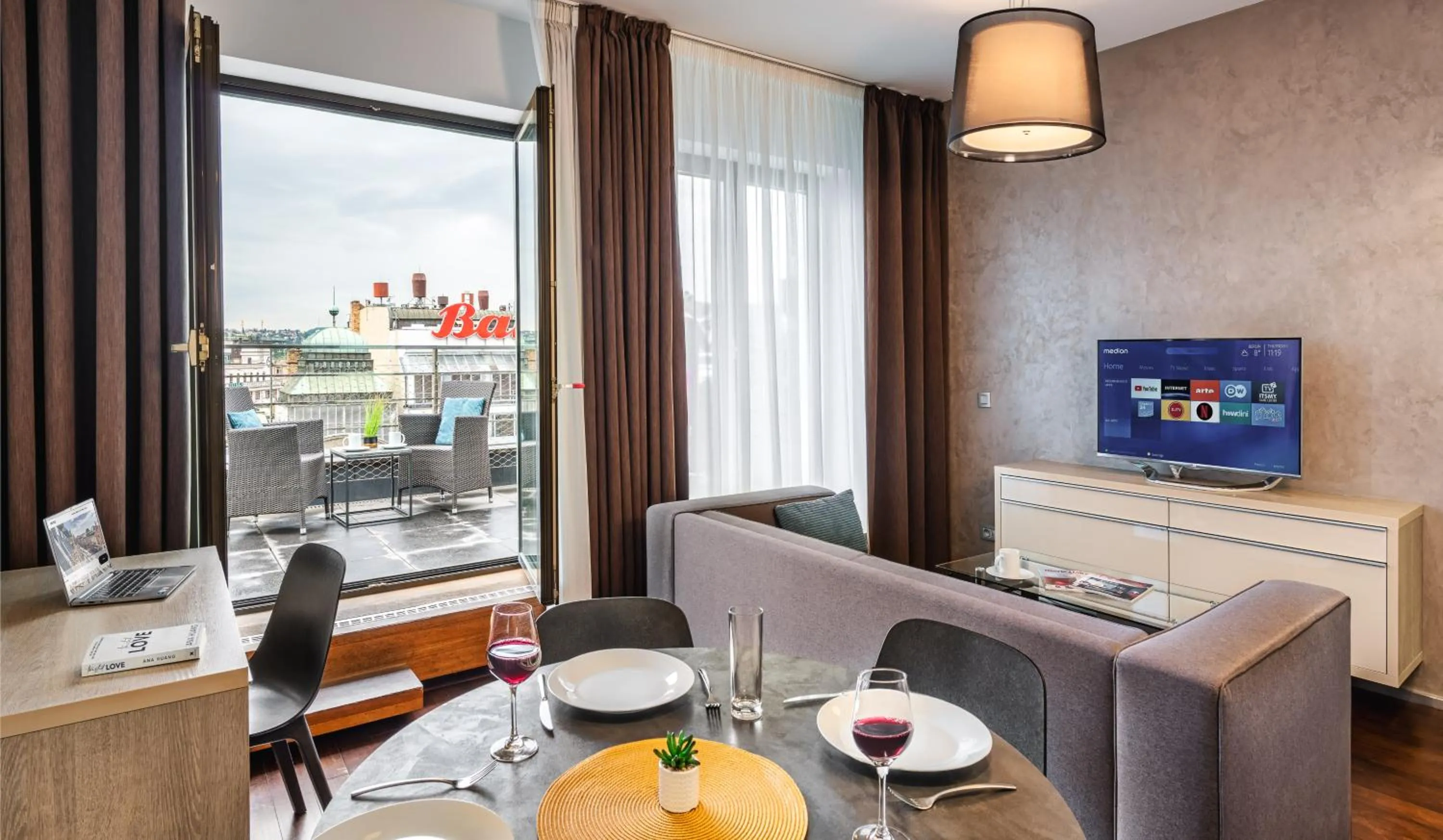 Seating area in VN3 Terraces Suites by Adrez