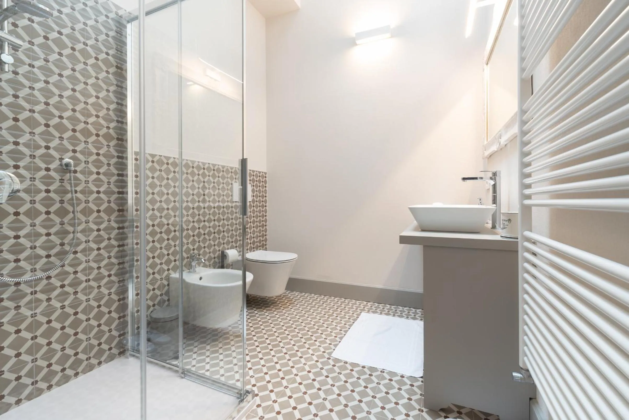 Shower in Antico Borgo B&B Cannobio