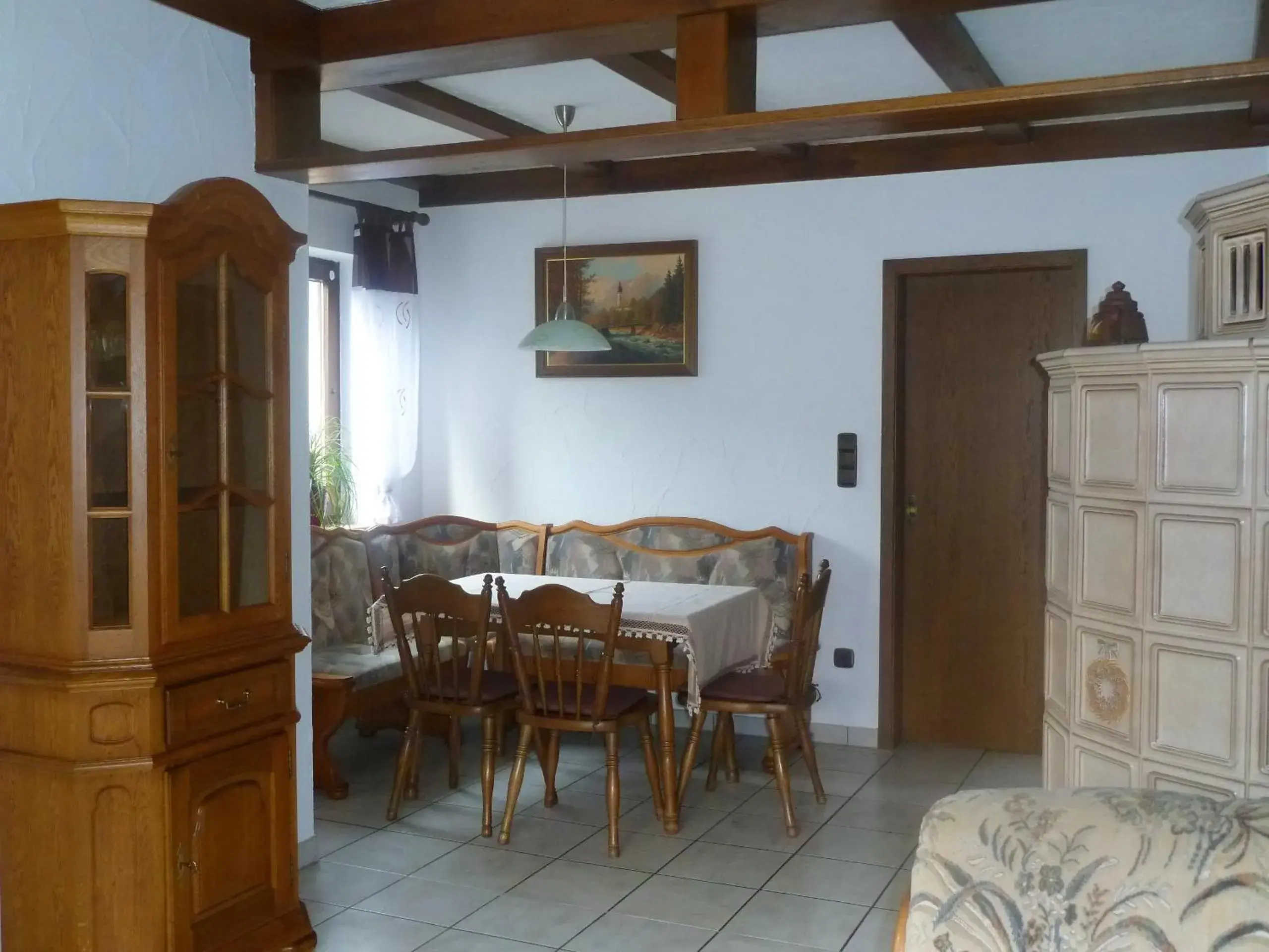 Three-Bedroom Apartment in Hotel Gasthof Zur Krone Three-Bedroom Apartment in Hotel Gasthof Zur Krone