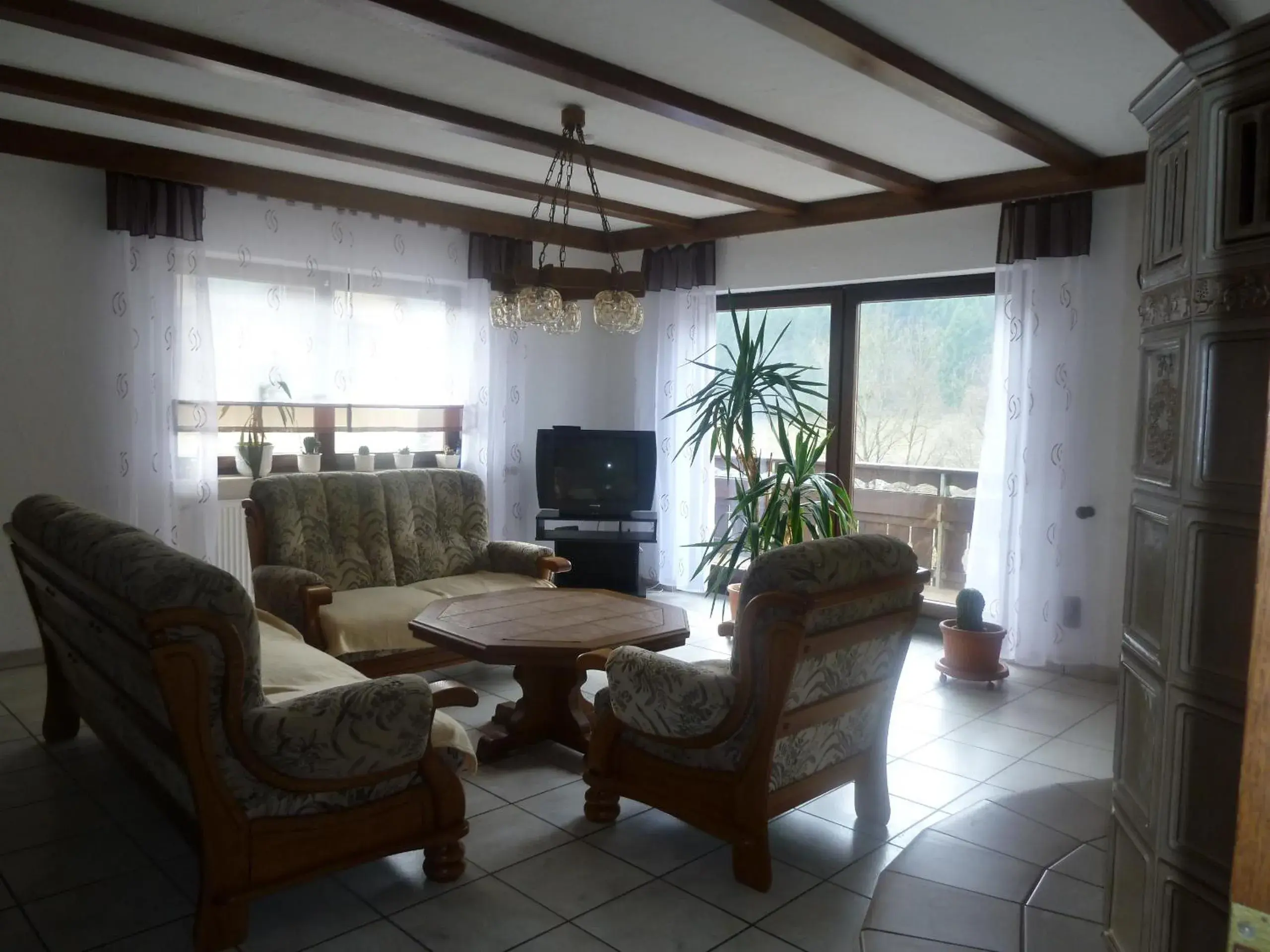 Three-Bedroom Apartment in Hotel Gasthof Zur Krone Three-Bedroom Apartment in Hotel Gasthof Zur Krone