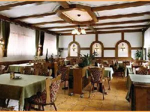 Restaurant/places to eat in Hotel Gasthof Zur Krone
