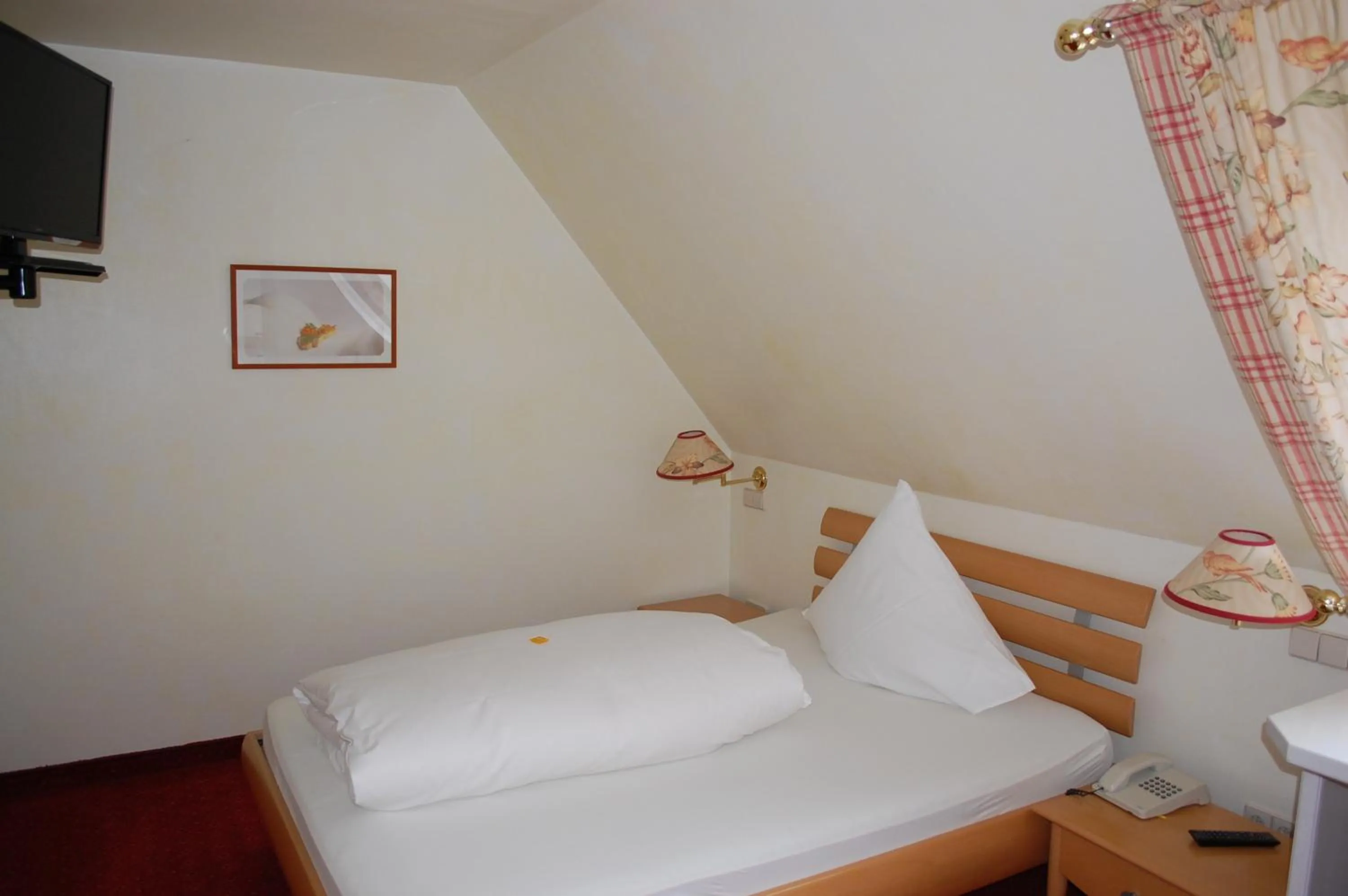 Bed in Parkhotel Krone