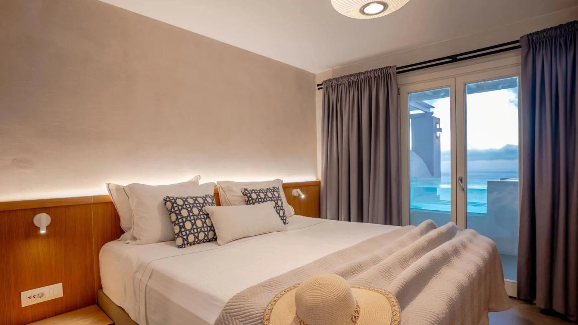 Bed in Apeiron Blue Santorini - Sustainable Adults Only 14 Plus