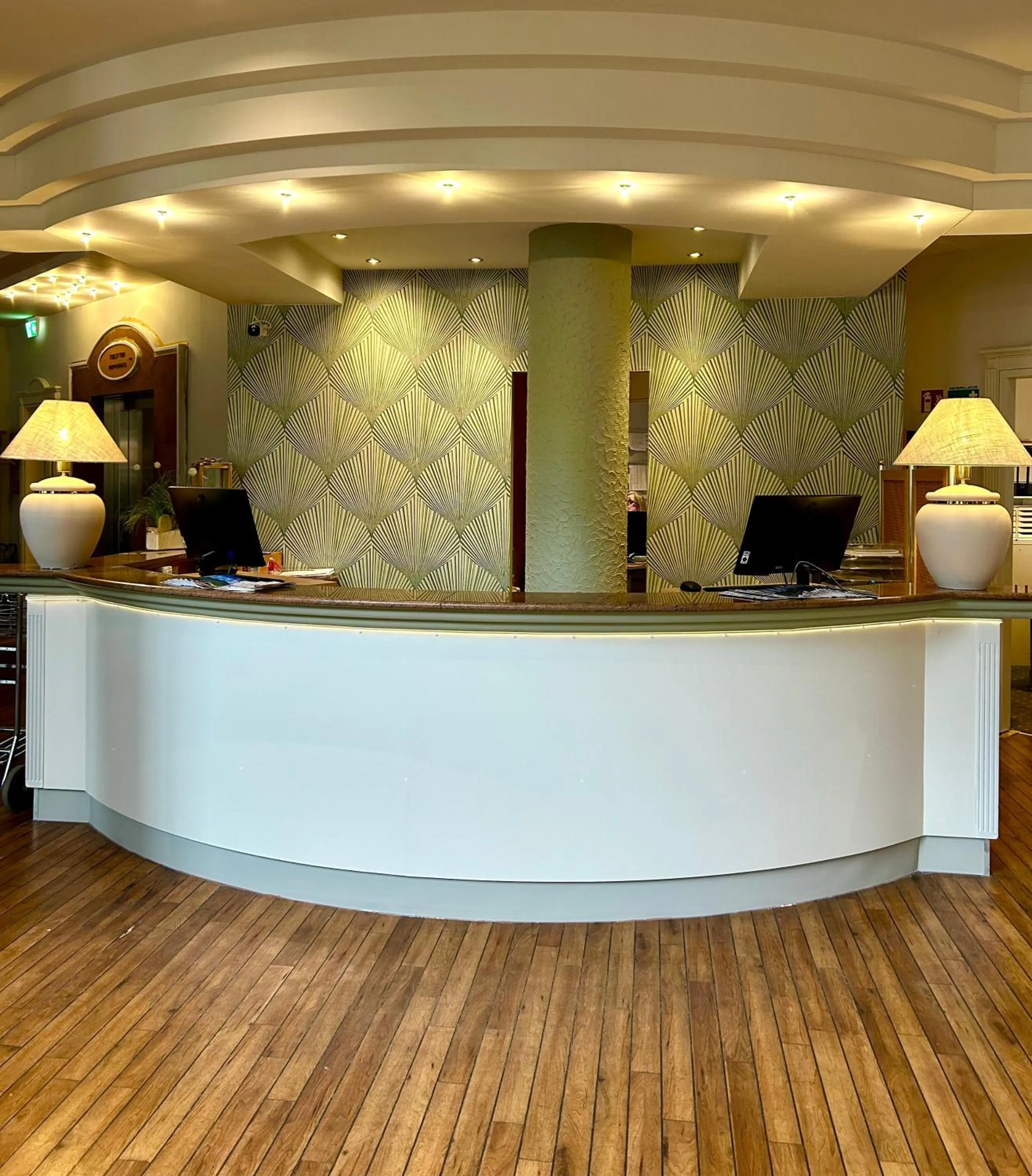 Lobby or reception in Country Hotel Timmendorfer Strand