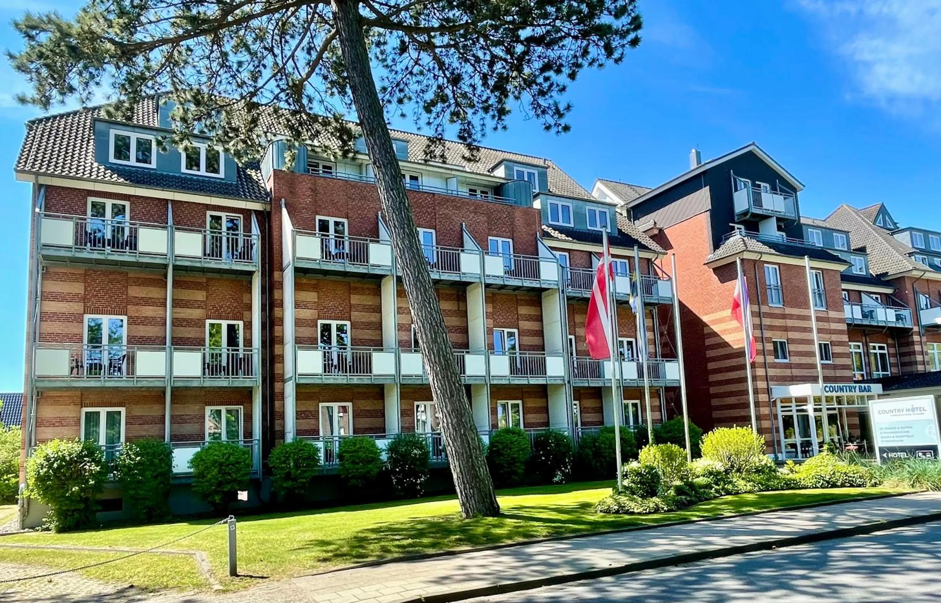 Property building in Country Hotel Timmendorfer Strand