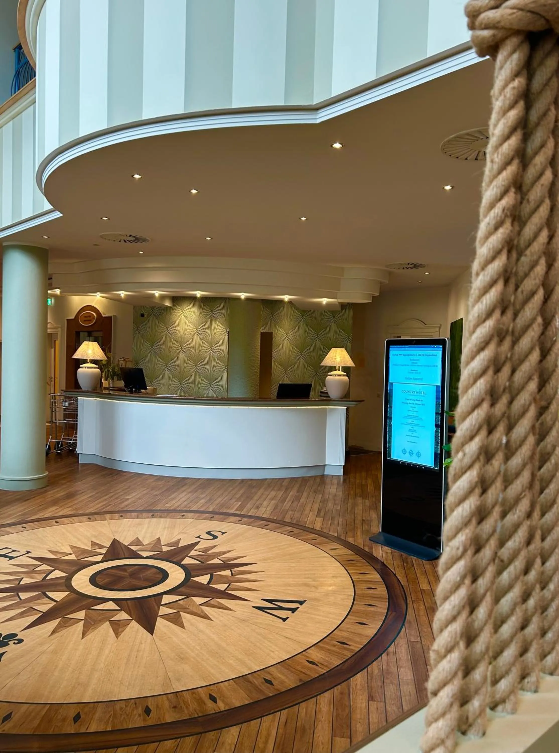 Lobby or reception in Country Hotel Timmendorfer Strand