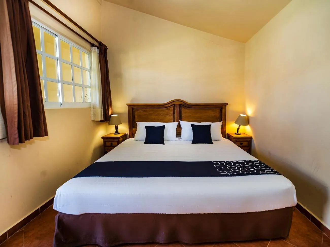 Photo of the whole room, Bed in Hotel La Casa de Don Tito, Jocotitlan