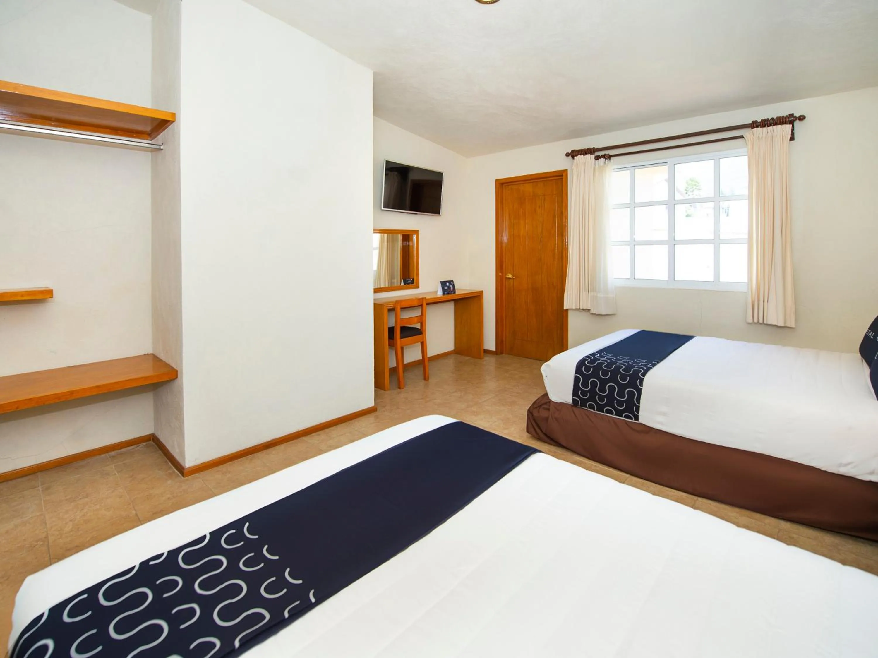 Photo of the whole room, Bed in Hotel La Casa de Don Tito, Jocotitlan