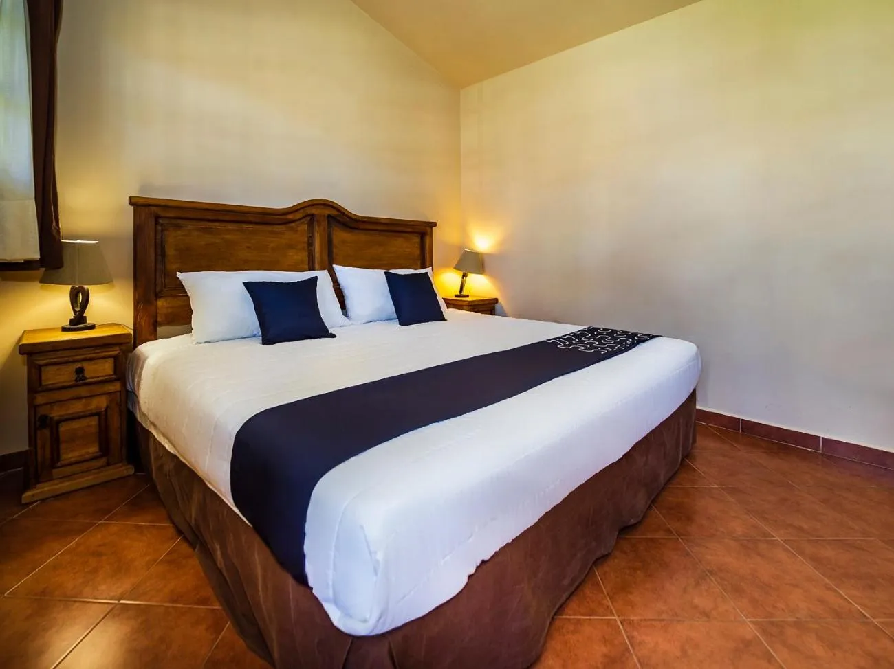 Photo of the whole room, Bed in Hotel La Casa de Don Tito, Jocotitlan
