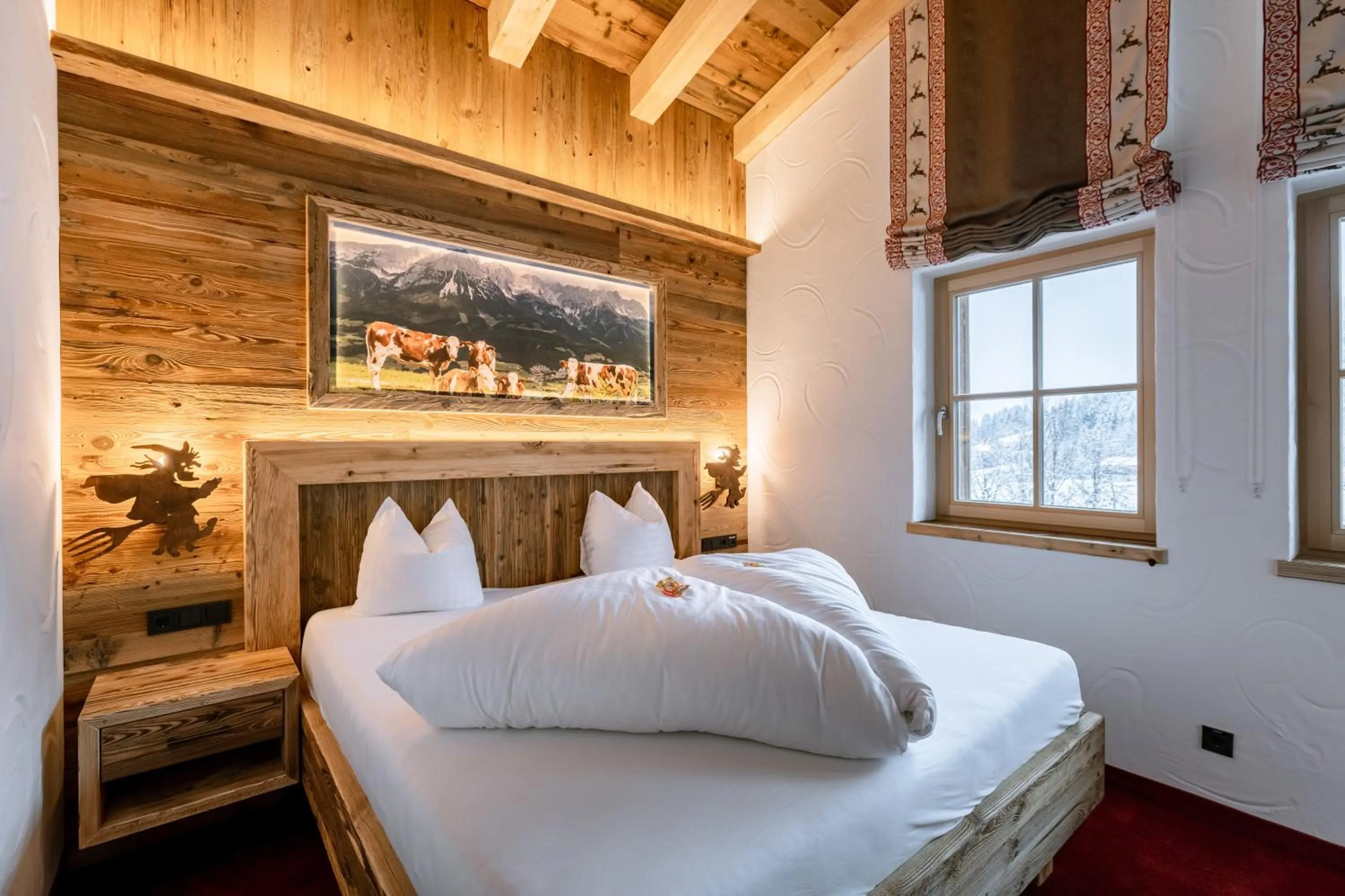 Bedroom, Bed in Hotel Restaurant Hexenalm