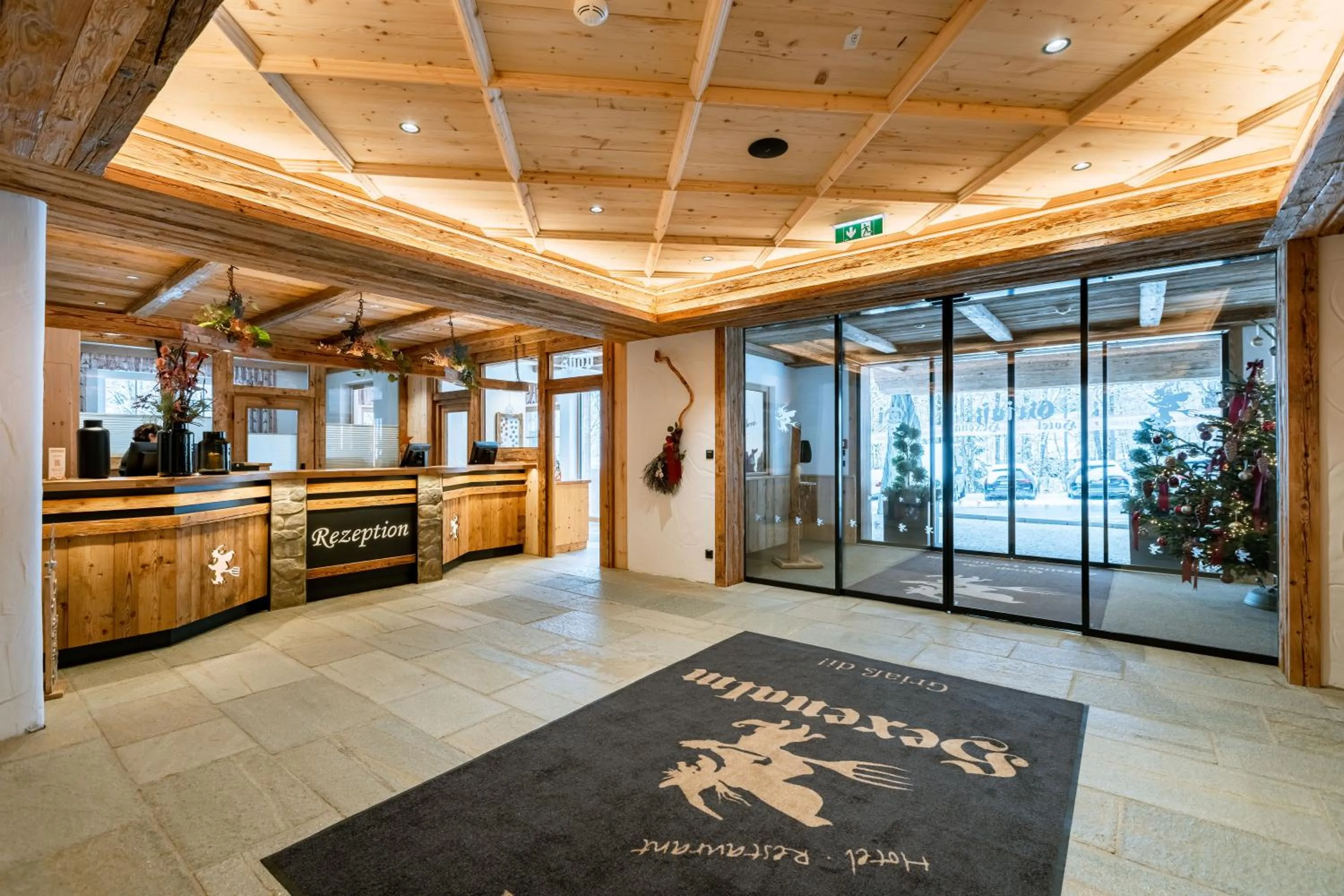 Lobby or reception in Hotel Restaurant Hexenalm