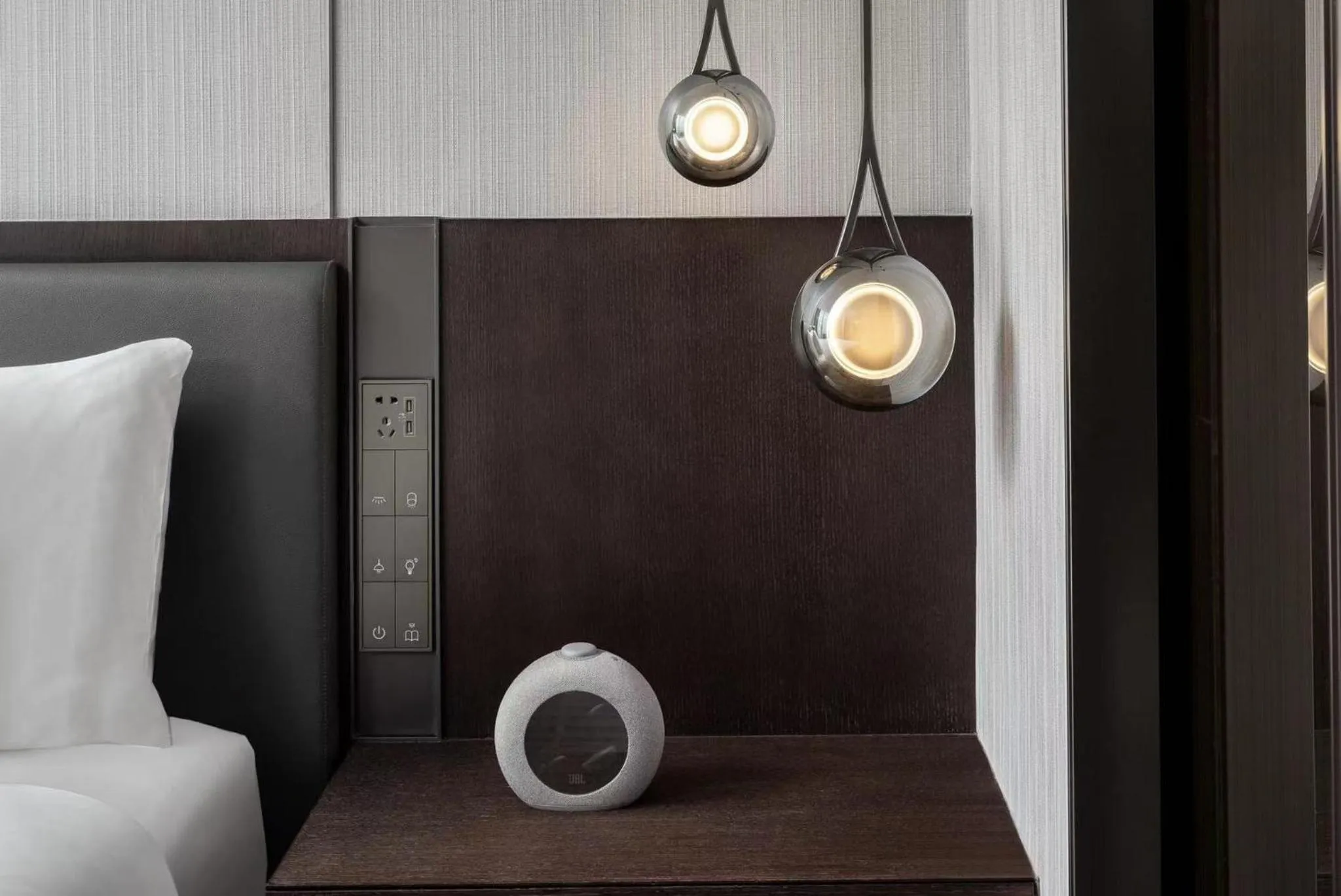 Photo of the whole room, Bed in Crowne Plaza Hangzhou Science City by IHG