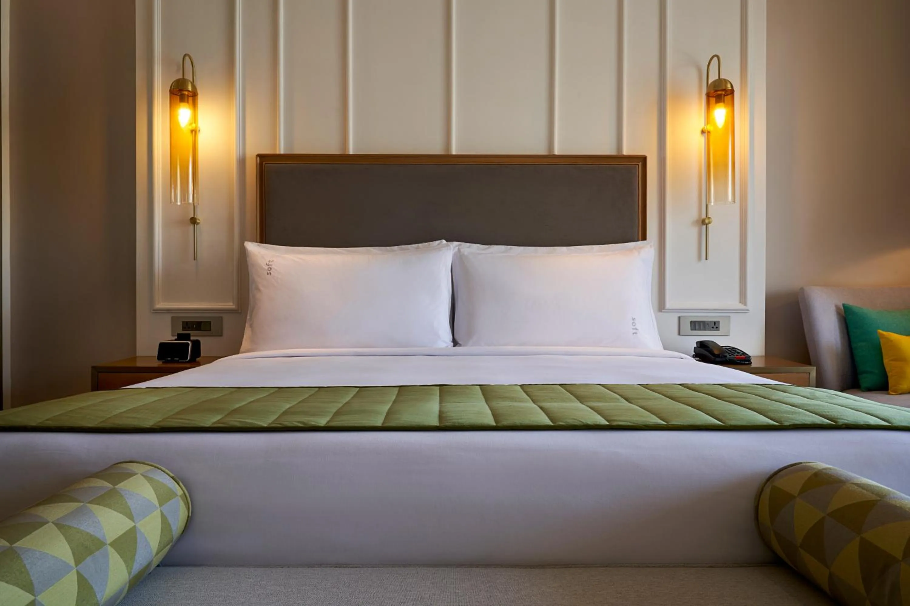 Bed in Holiday Inn Goa Candolim