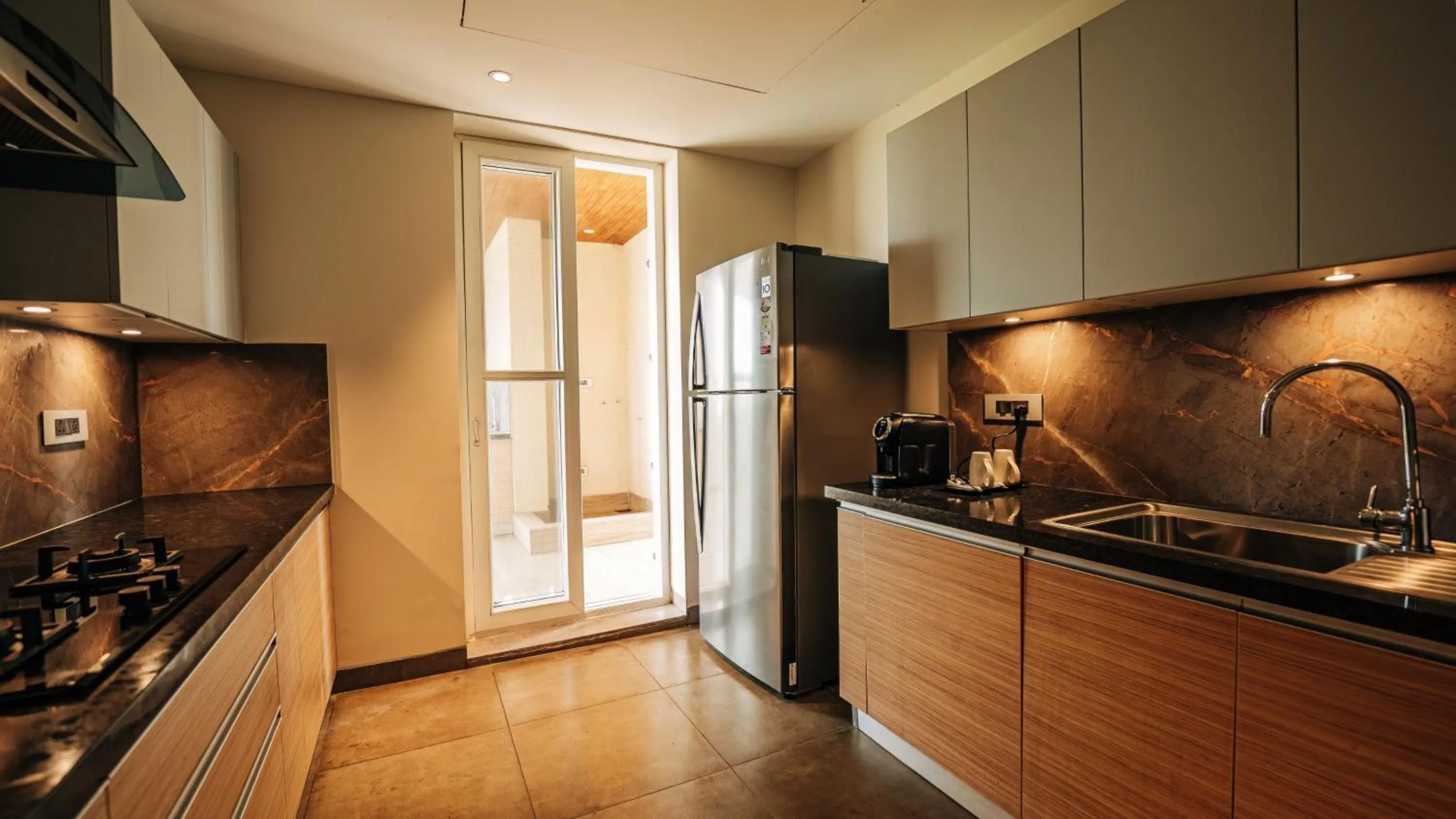 Photo of the whole room in Holiday Inn Goa Candolim