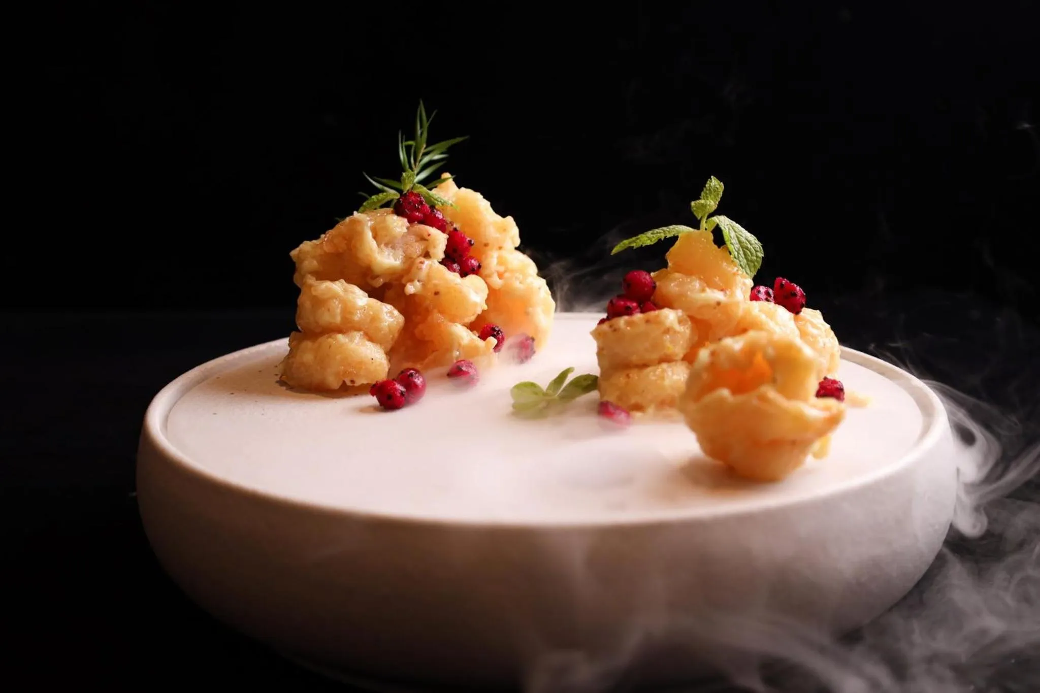 Restaurant/places to eat in Holiday Inn Fuyang by IHG