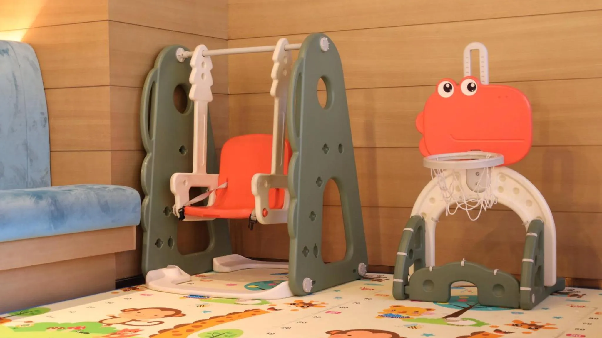 Fitness centre/facilities in Holiday Inn Fuyang by IHG