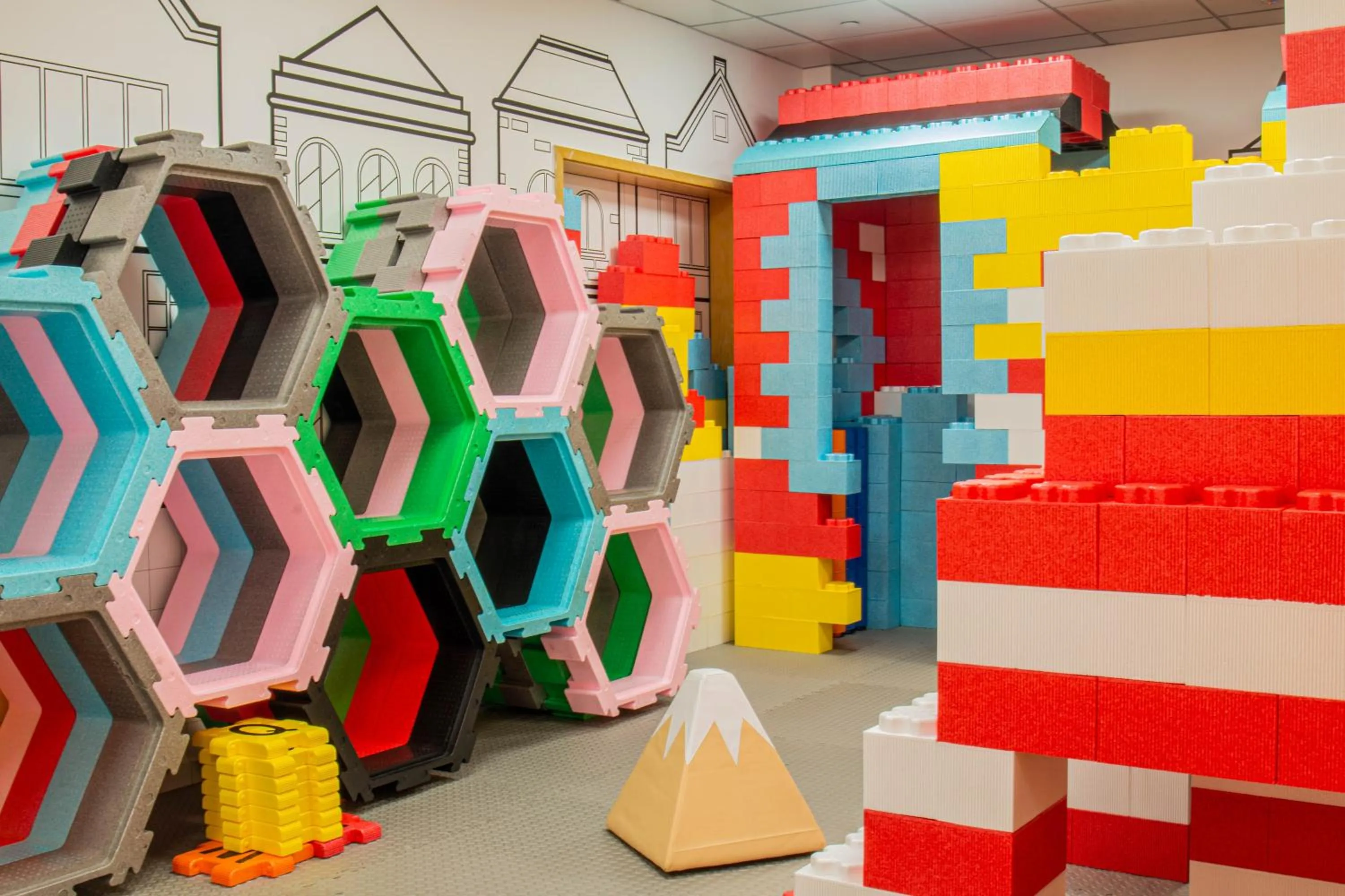 HUALUXE Suzhou Bay Hot Spring Resort