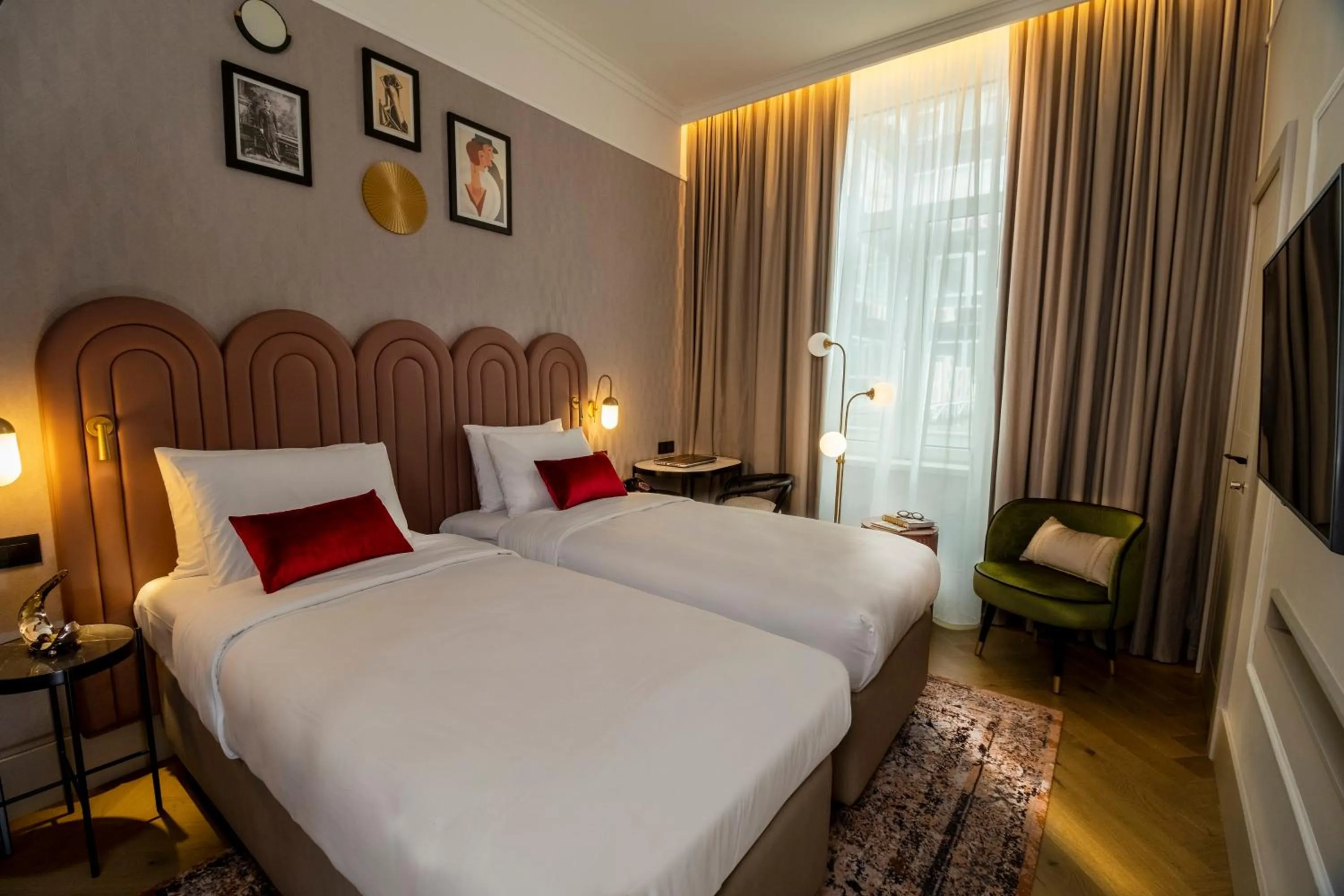 Photo of the whole room, Bed in Hotel Indigo Belgrade by IHG