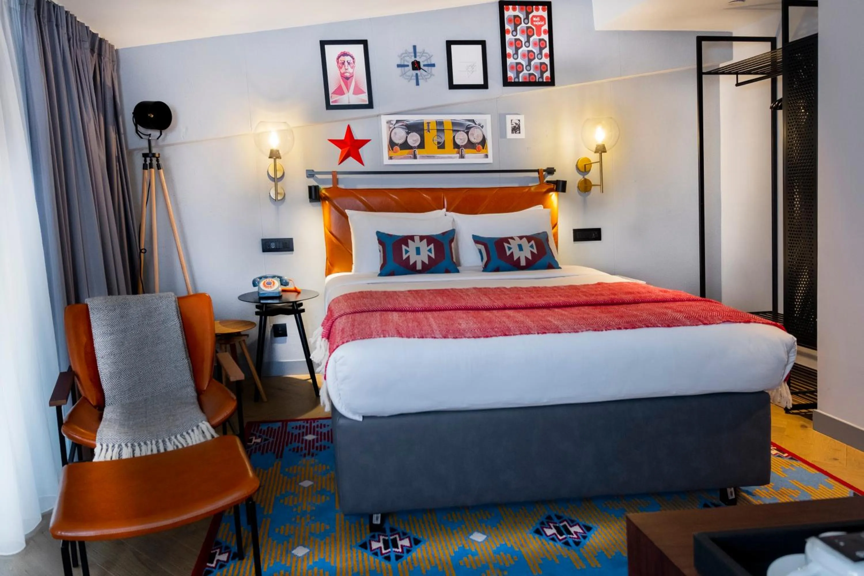 Photo of the whole room, Bed in Hotel Indigo Belgrade by IHG