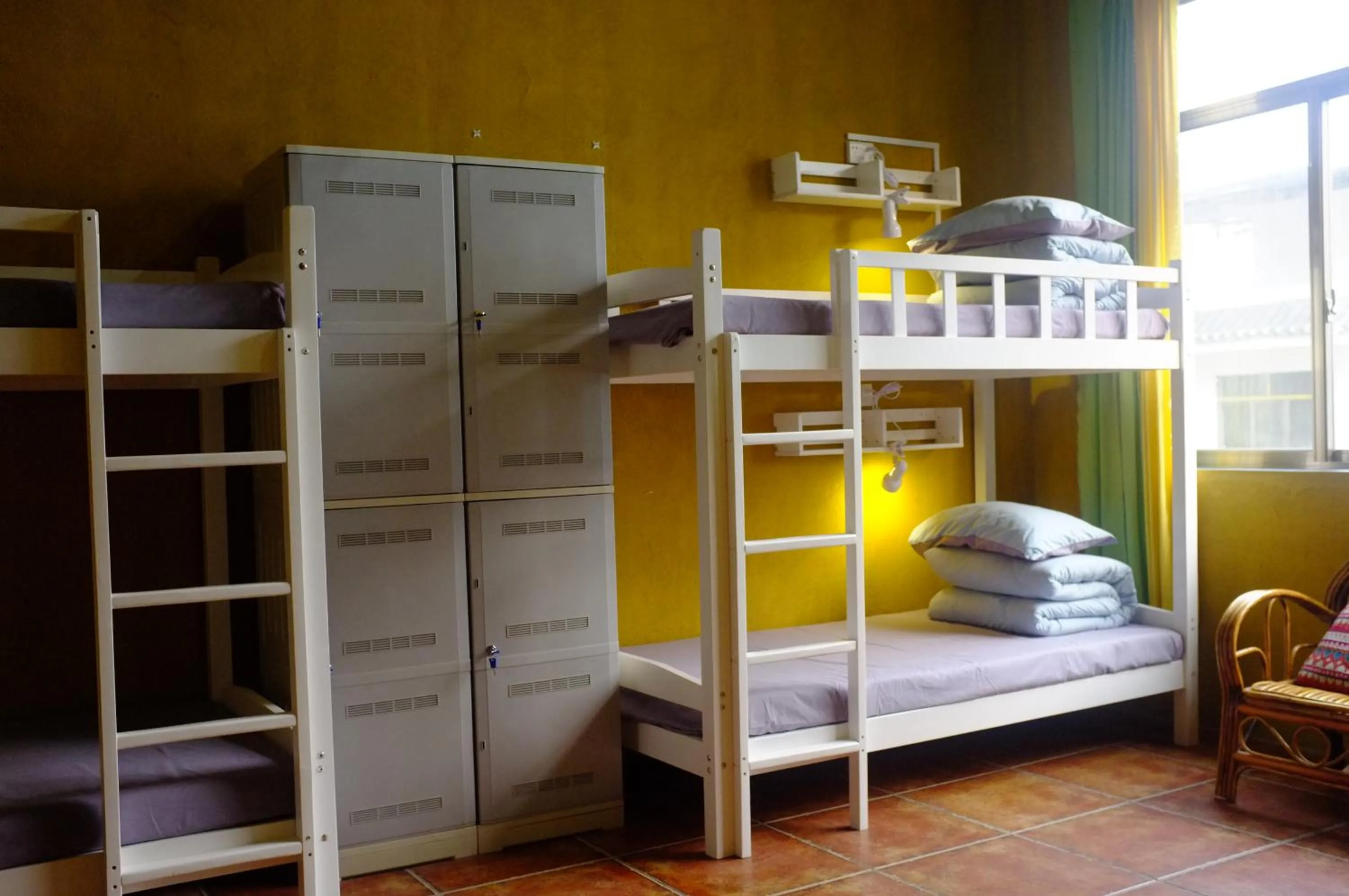 Photo of the whole room, Bed in YangShuo Eden Inn