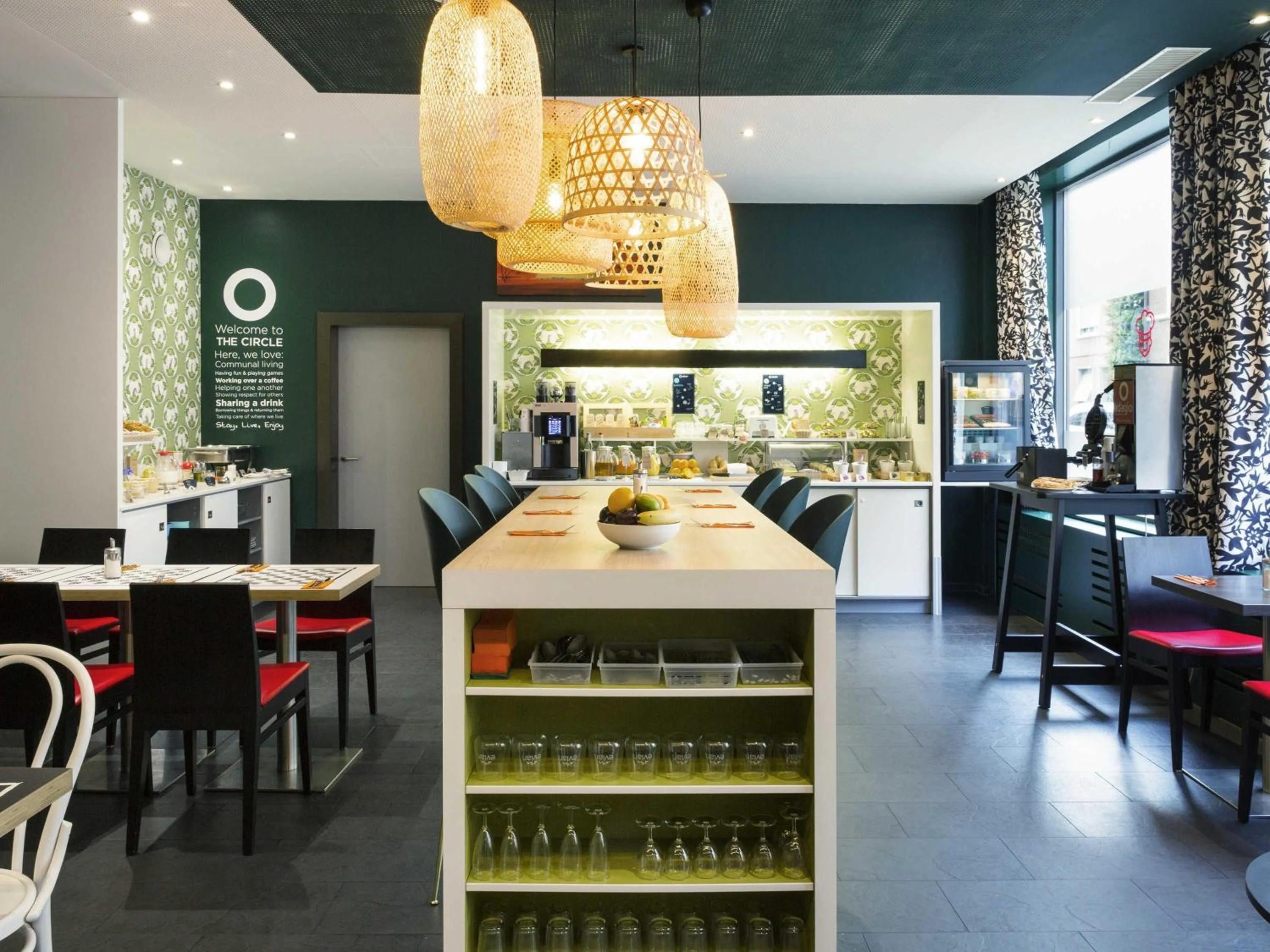 Breakfast in Aparthotel Adagio Basel City