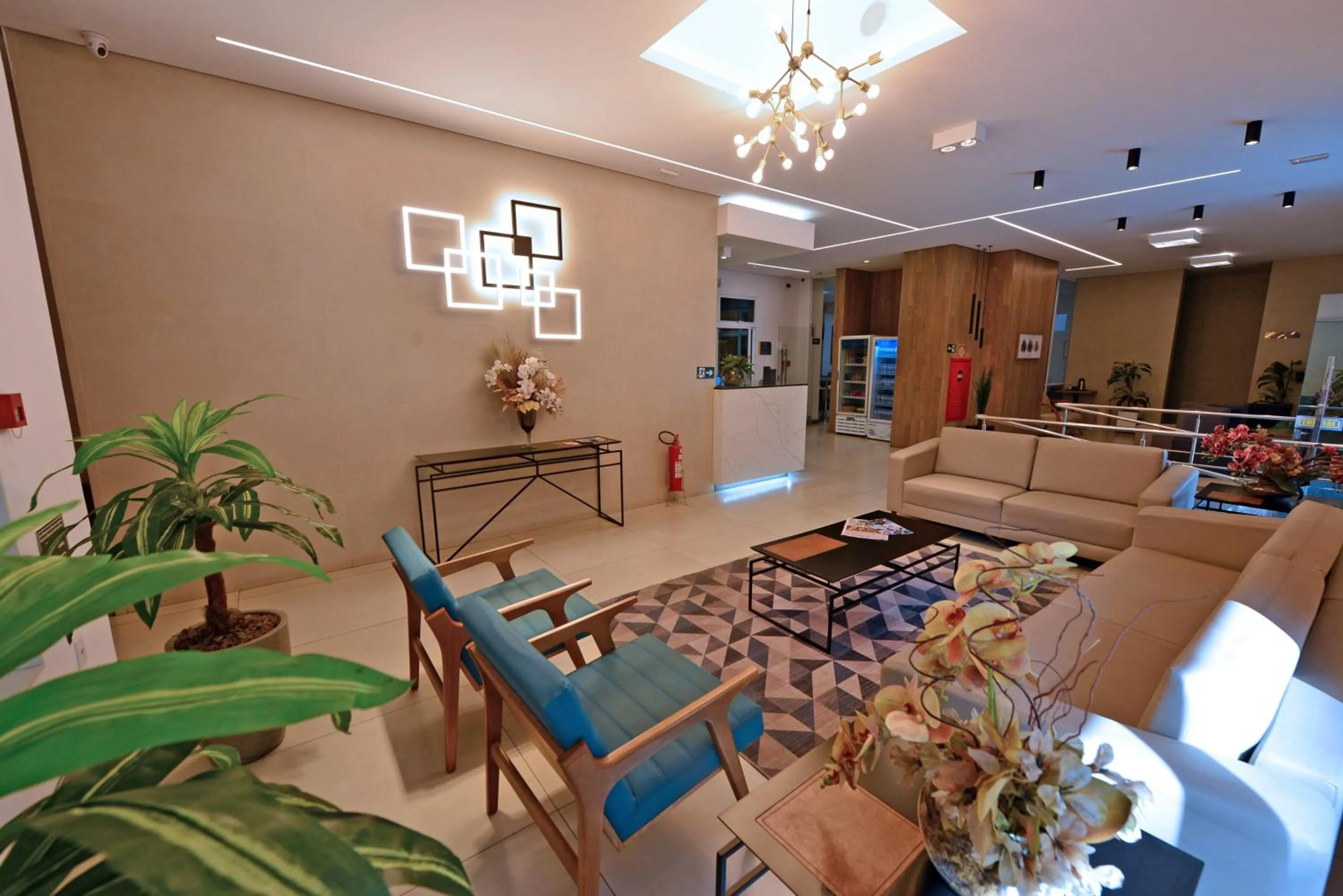 Seating area in Vinds Economic Hotel